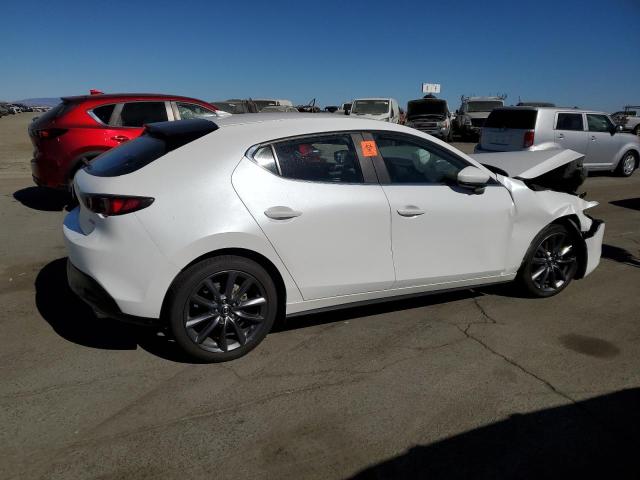 Photo 2 VIN: JM1BPBMM7K1124132 - MAZDA 3 PREFERRE 