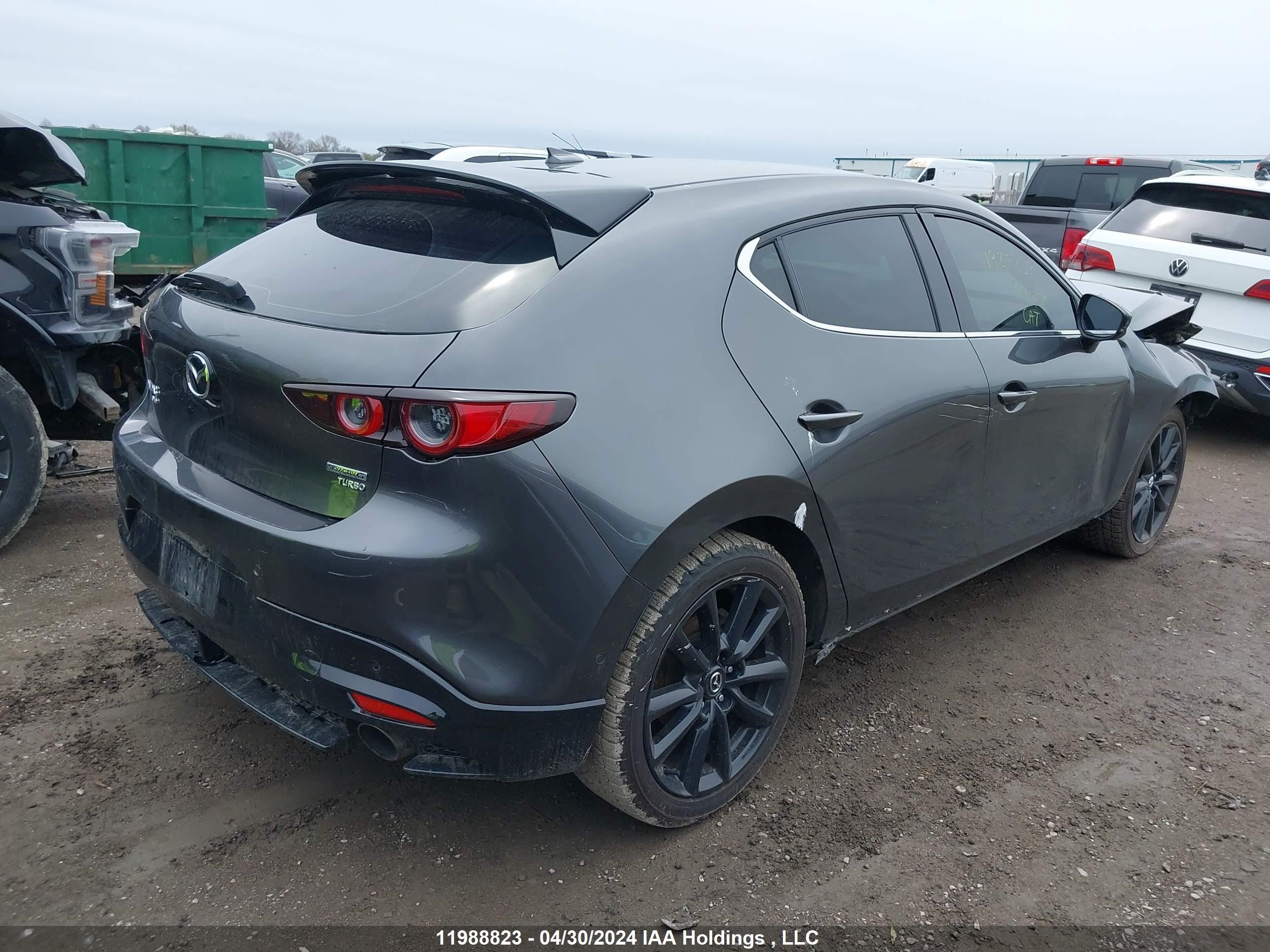 Photo 3 VIN: JM1BPBMY8M1322367 - MAZDA 3 