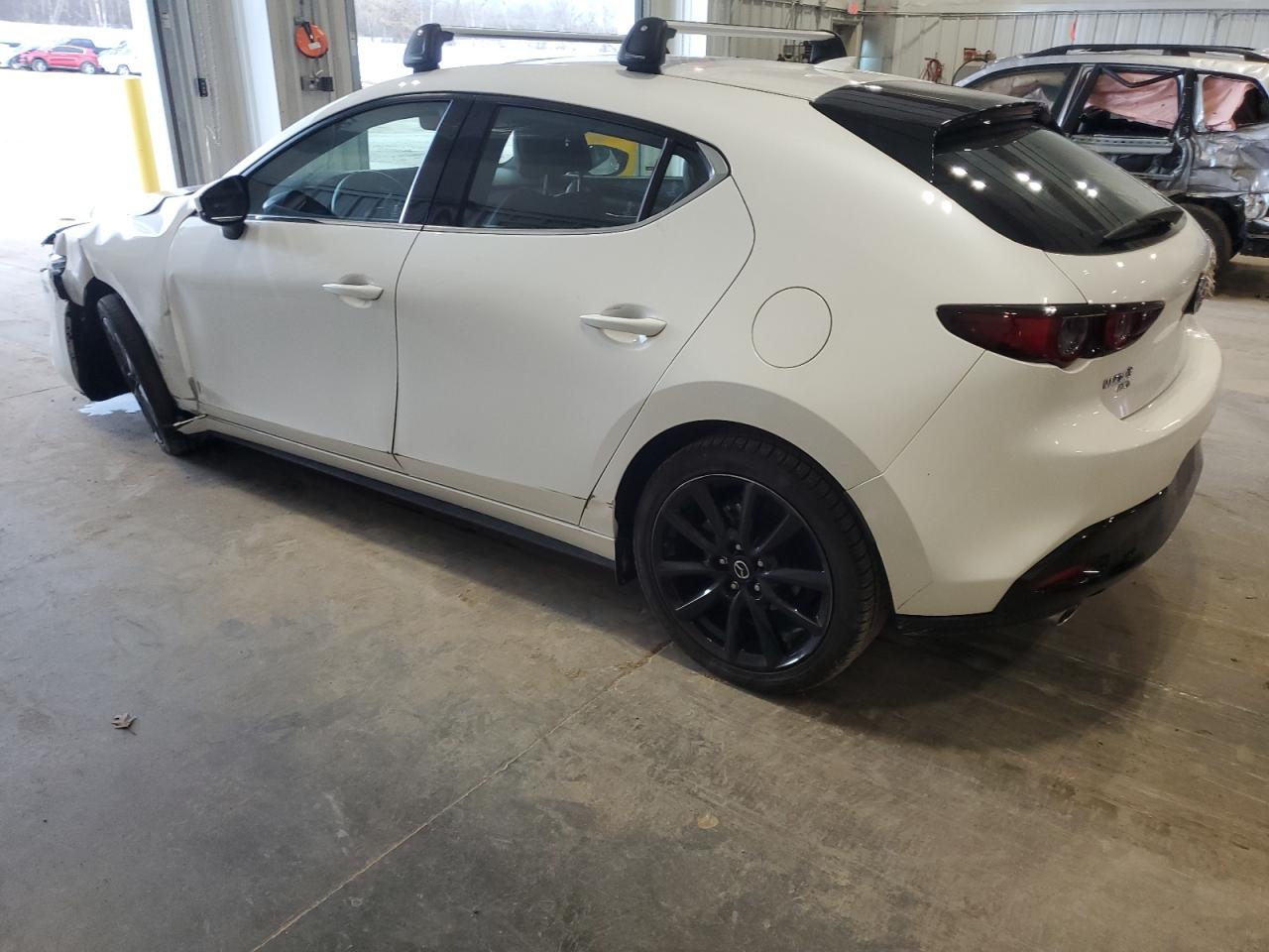 Photo 1 VIN: JM1BPBNM2L1158818 - MAZDA 3 