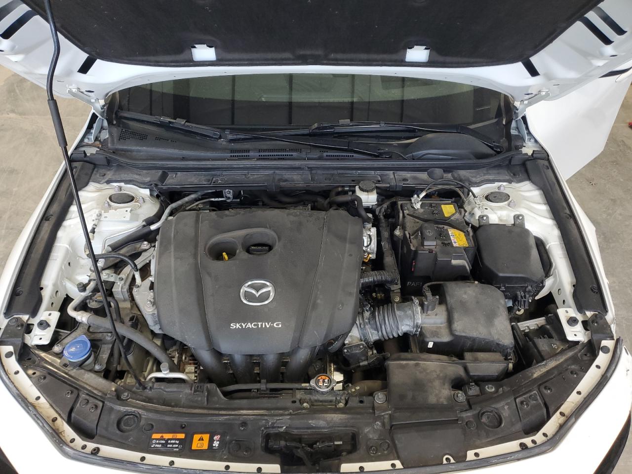 Photo 10 VIN: JM1BPBNM2L1158818 - MAZDA 3 