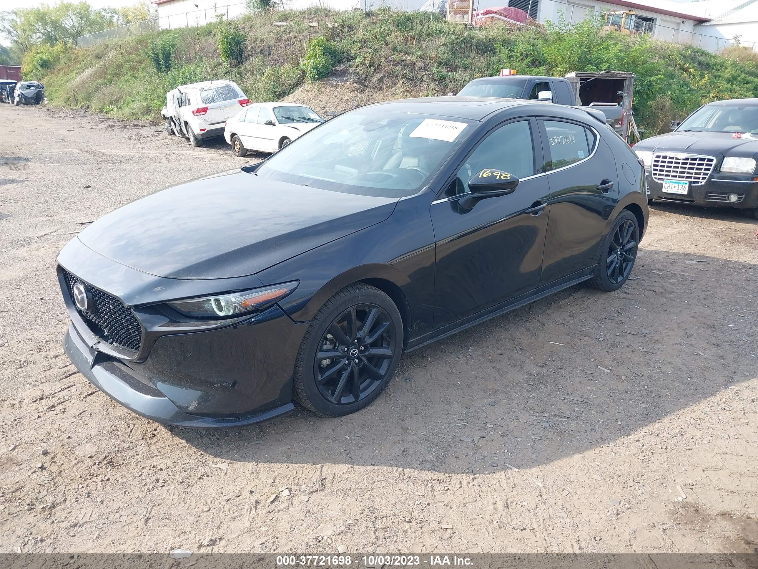 Photo 1 VIN: JM1BPBNY5M1322082 - MAZDA 3 