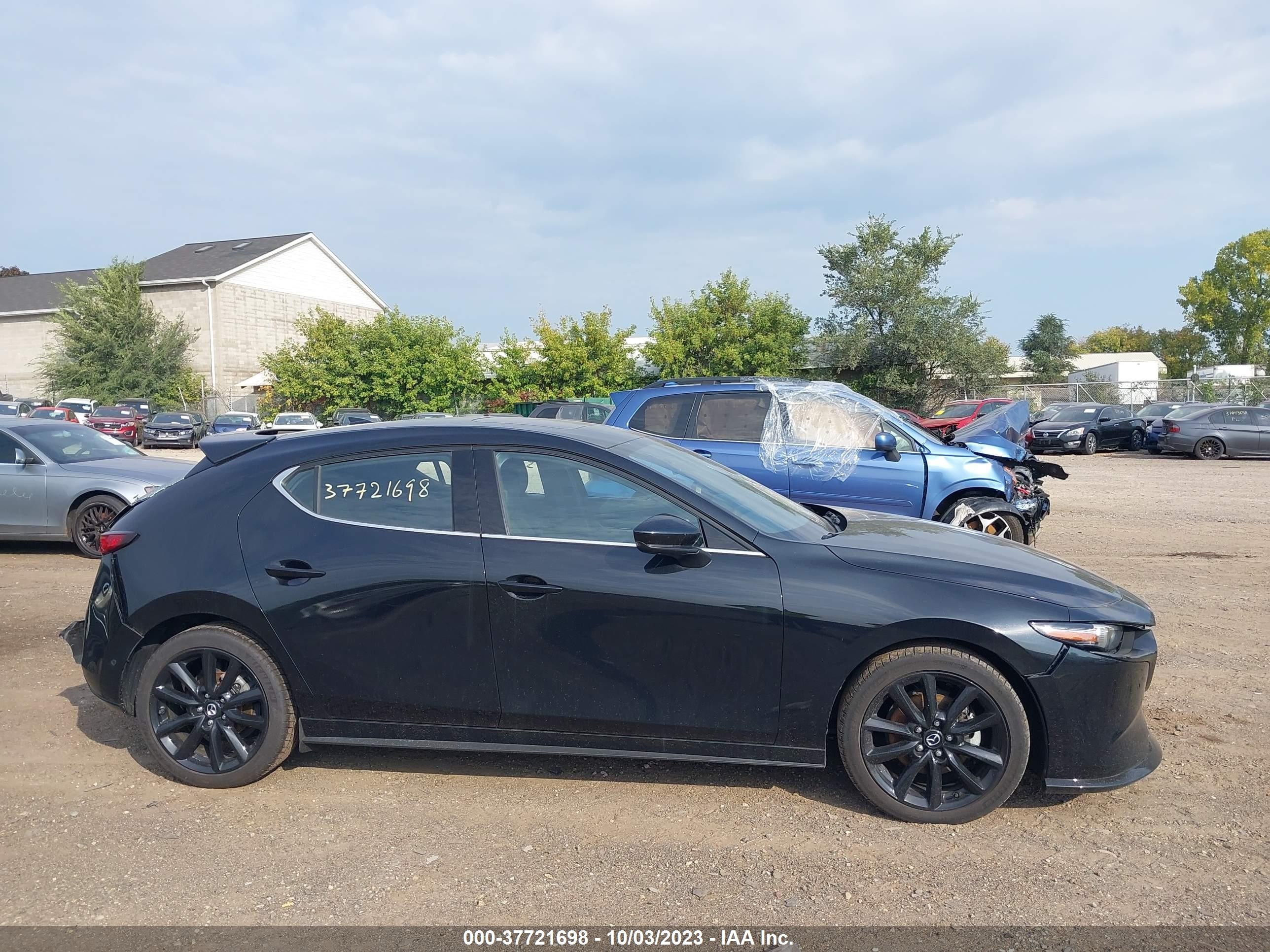 Photo 12 VIN: JM1BPBNY5M1322082 - MAZDA 3 