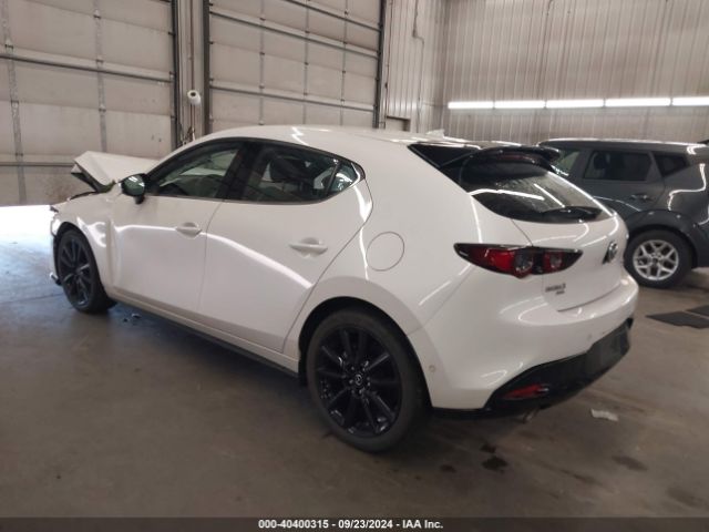 Photo 2 VIN: JM1BPBNYXM1311675 - MAZDA MAZDA3 