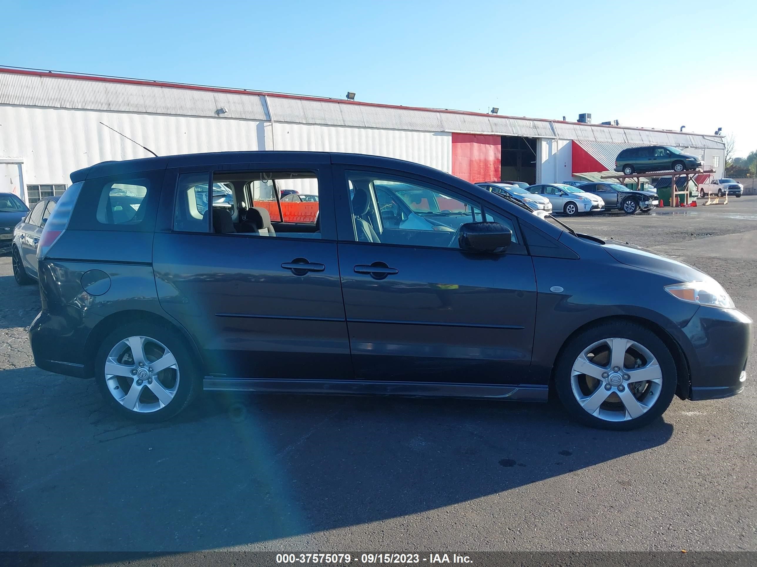 Photo 12 VIN: JM1CR293060100524 - MAZDA 5 