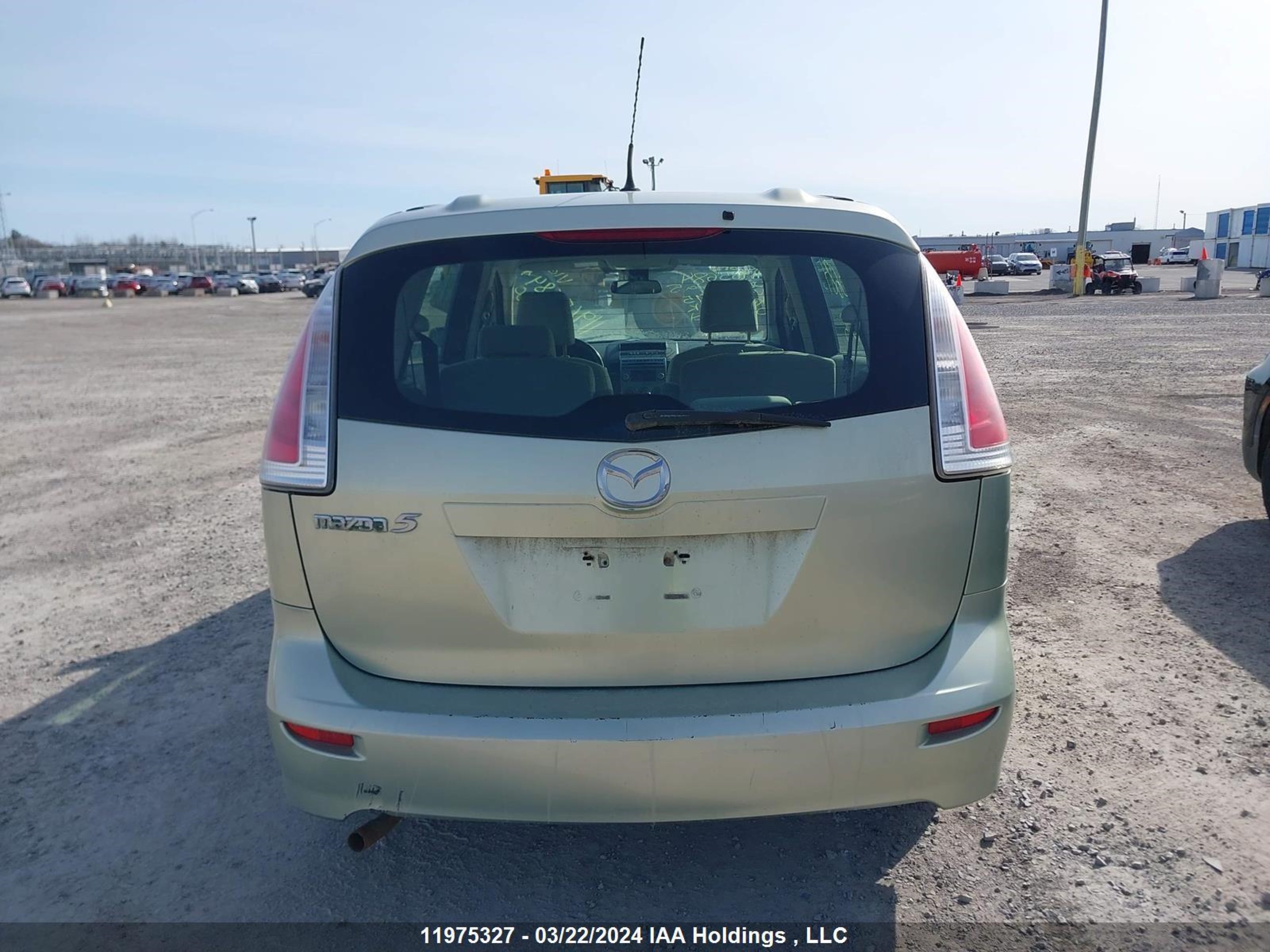 Photo 15 VIN: JM1CR293380311395 - MAZDA 5 