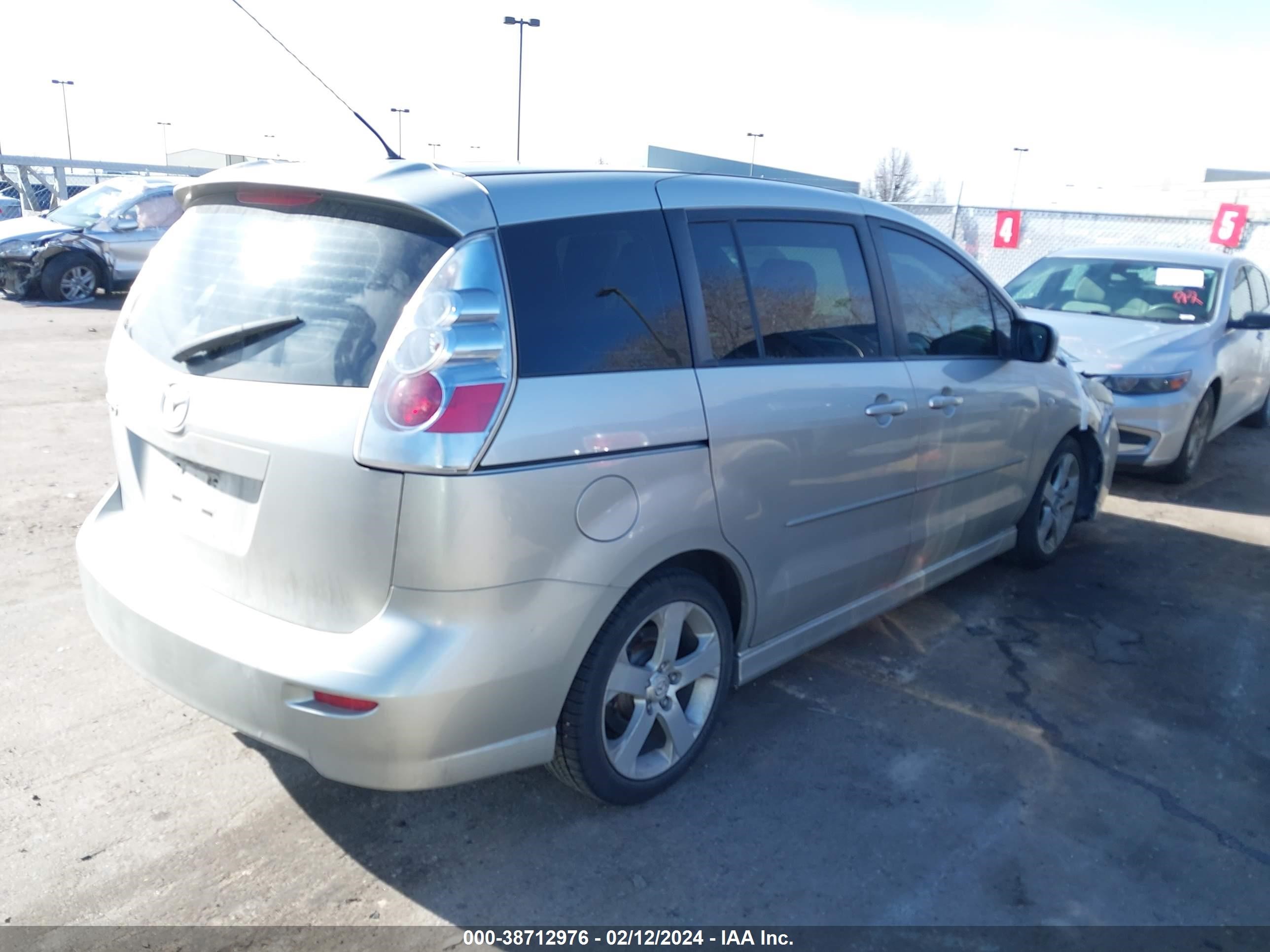 Photo 3 VIN: JM1CR293460122204 - MAZDA 5 