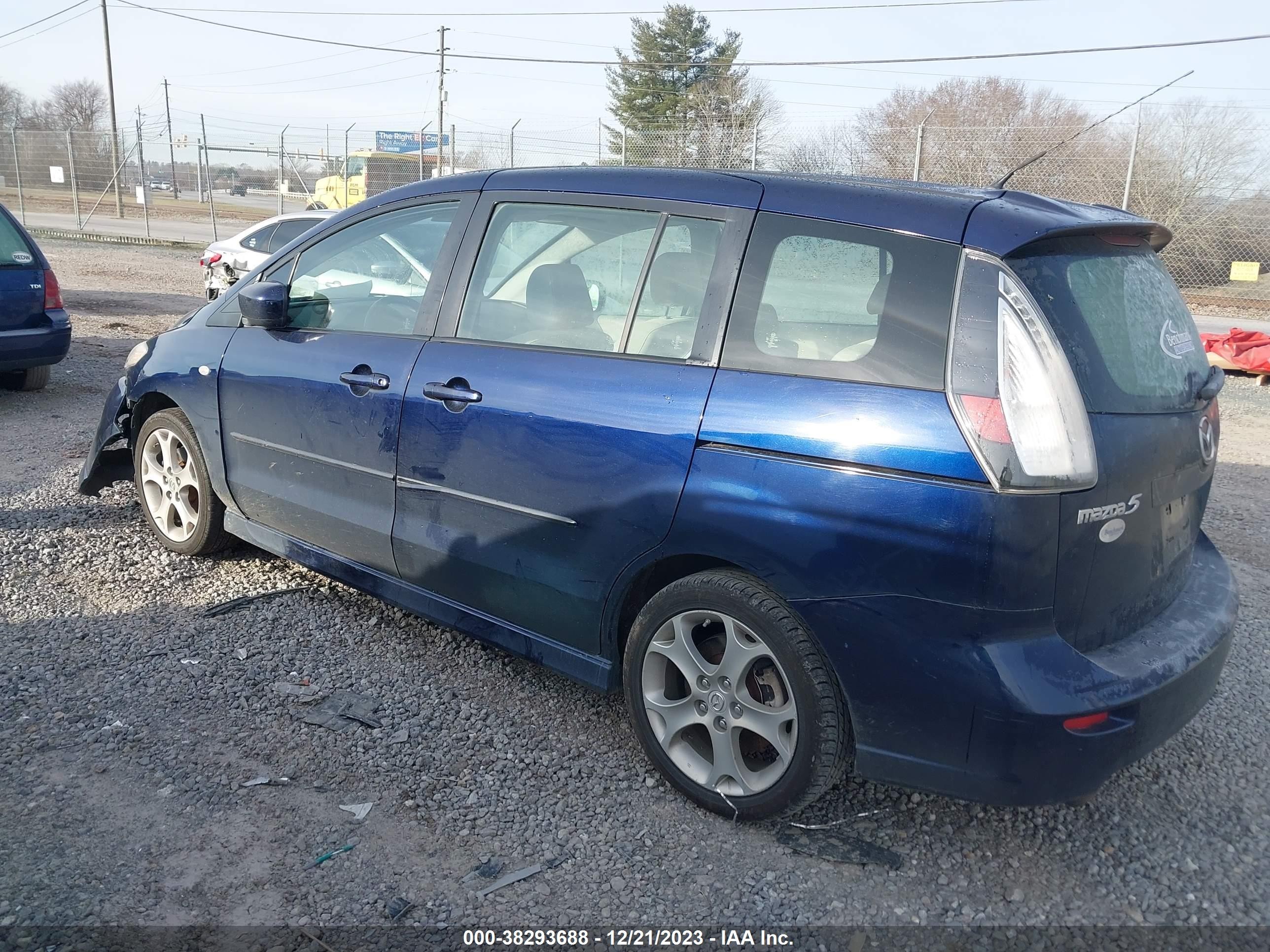 Photo 2 VIN: JM1CR293590331763 - MAZDA 5 