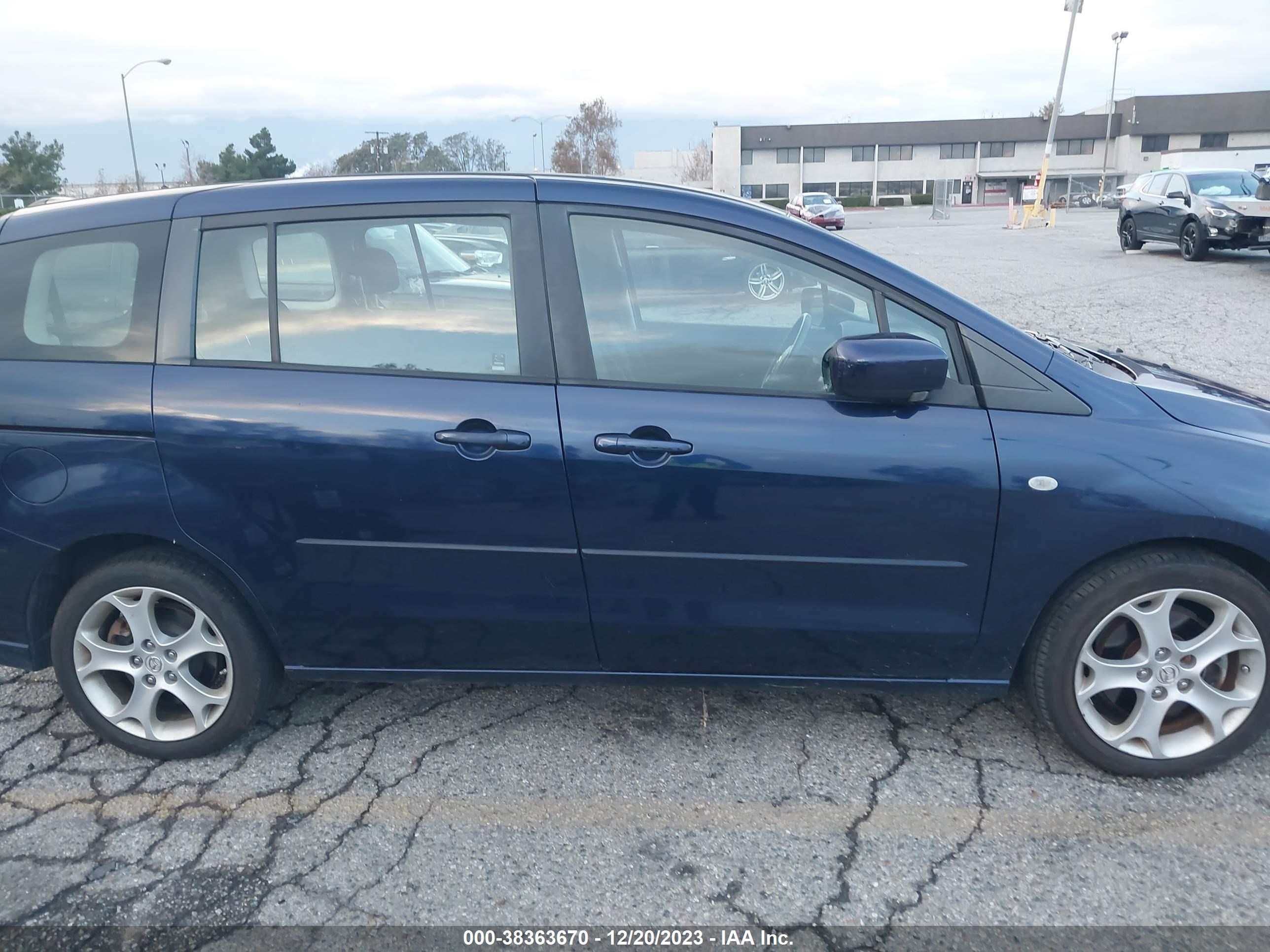 Photo 12 VIN: JM1CR293780327163 - MAZDA 5 