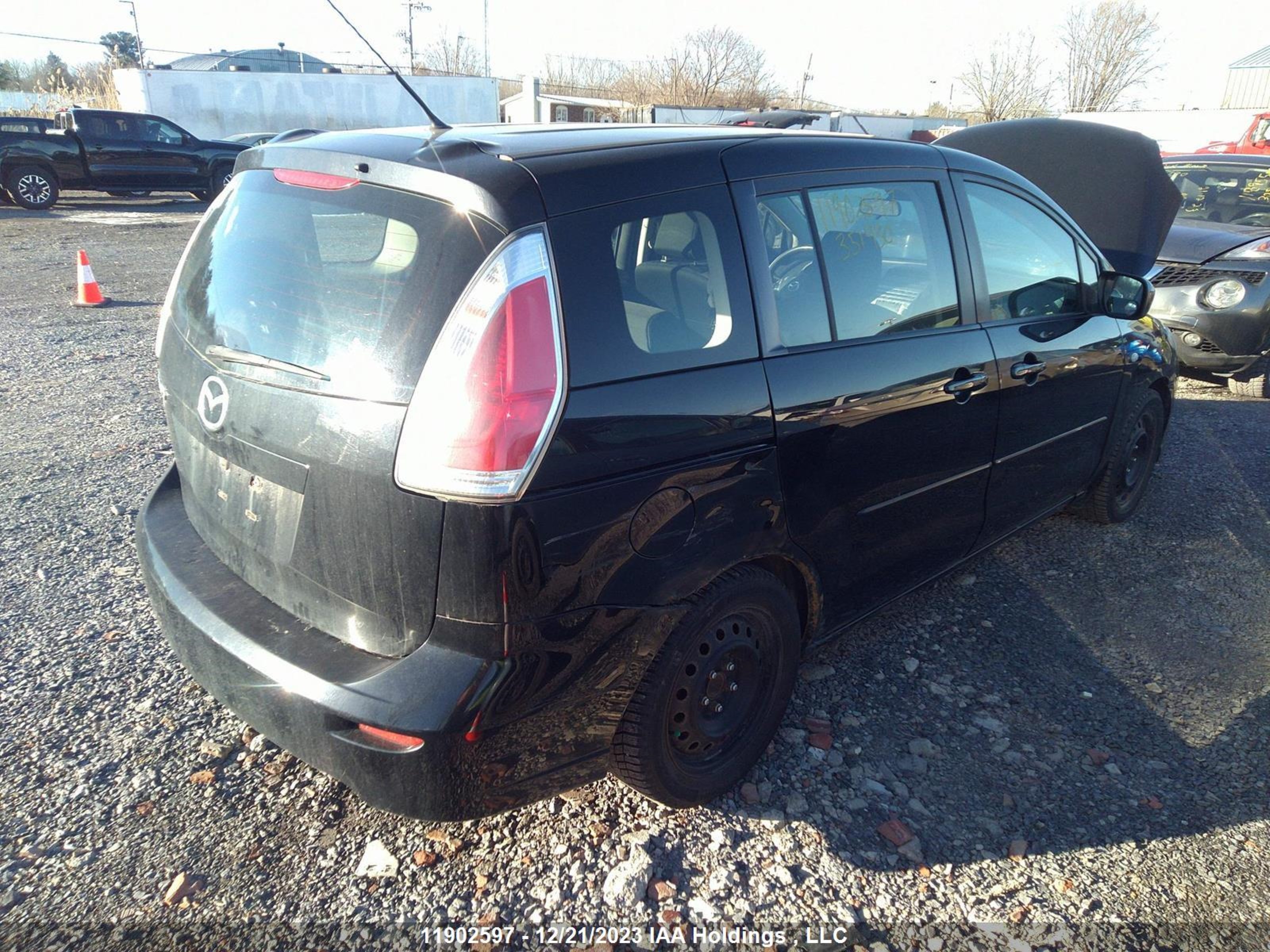 Photo 3 VIN: JM1CR293X90351930 - MAZDA 5 