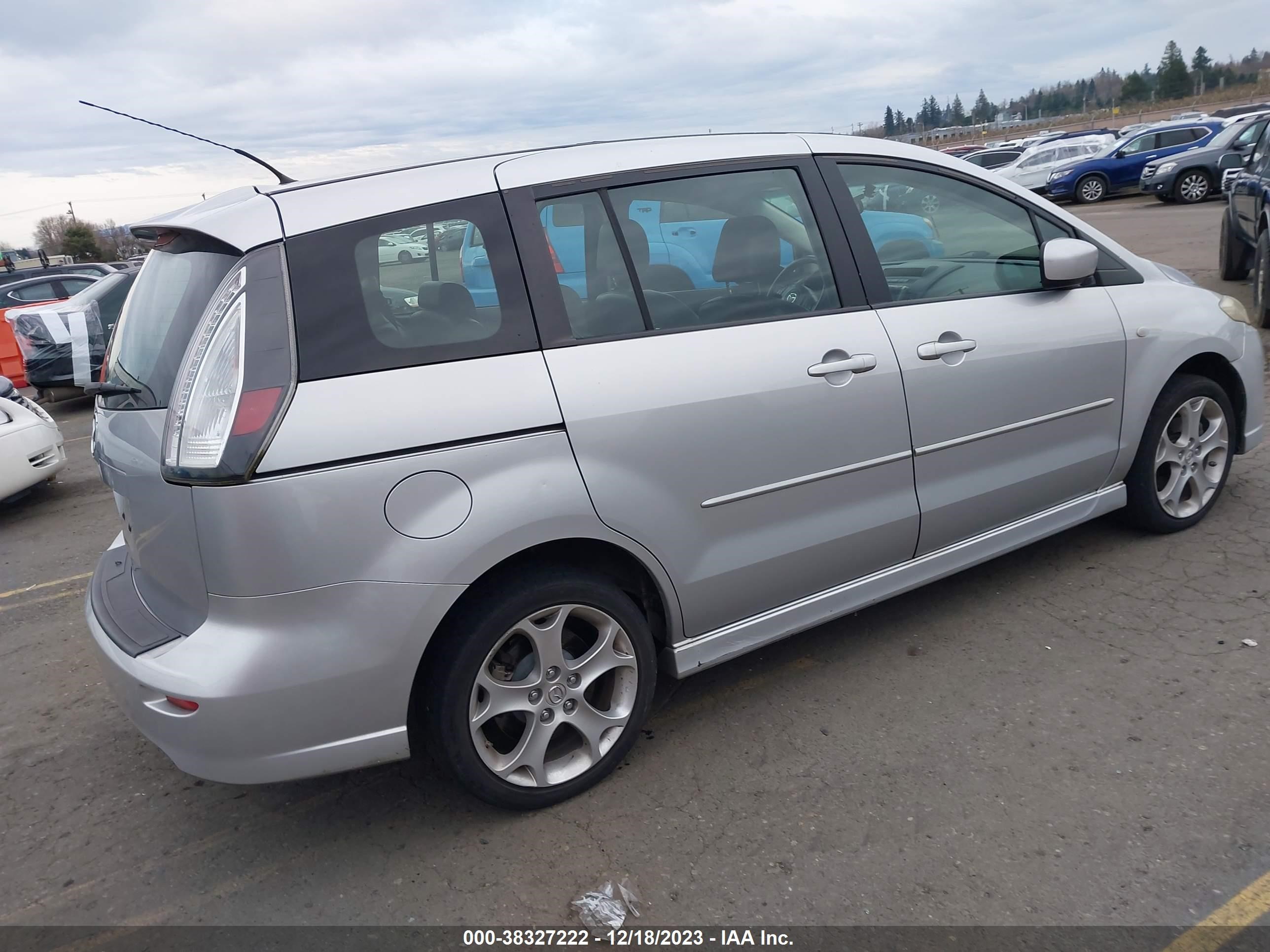 Photo 3 VIN: JM1CR29L680300293 - MAZDA 5 