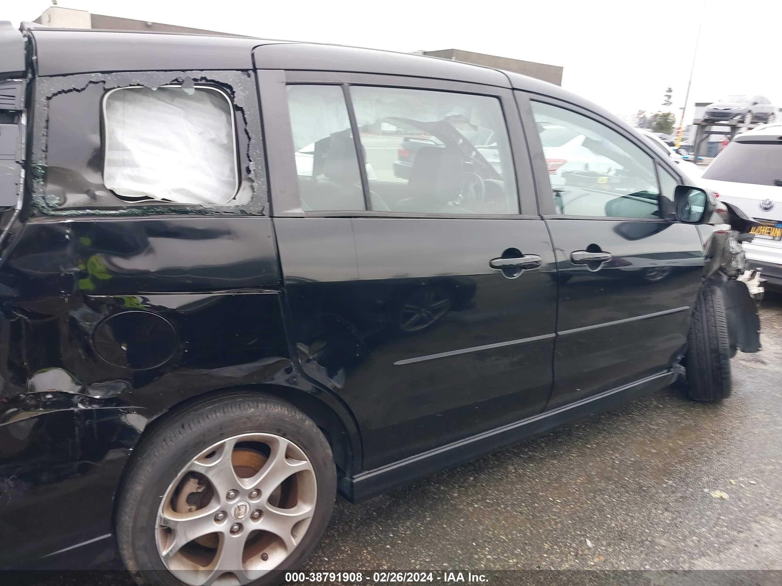 Photo 12 VIN: JM1CR29L680320186 - MAZDA 5 