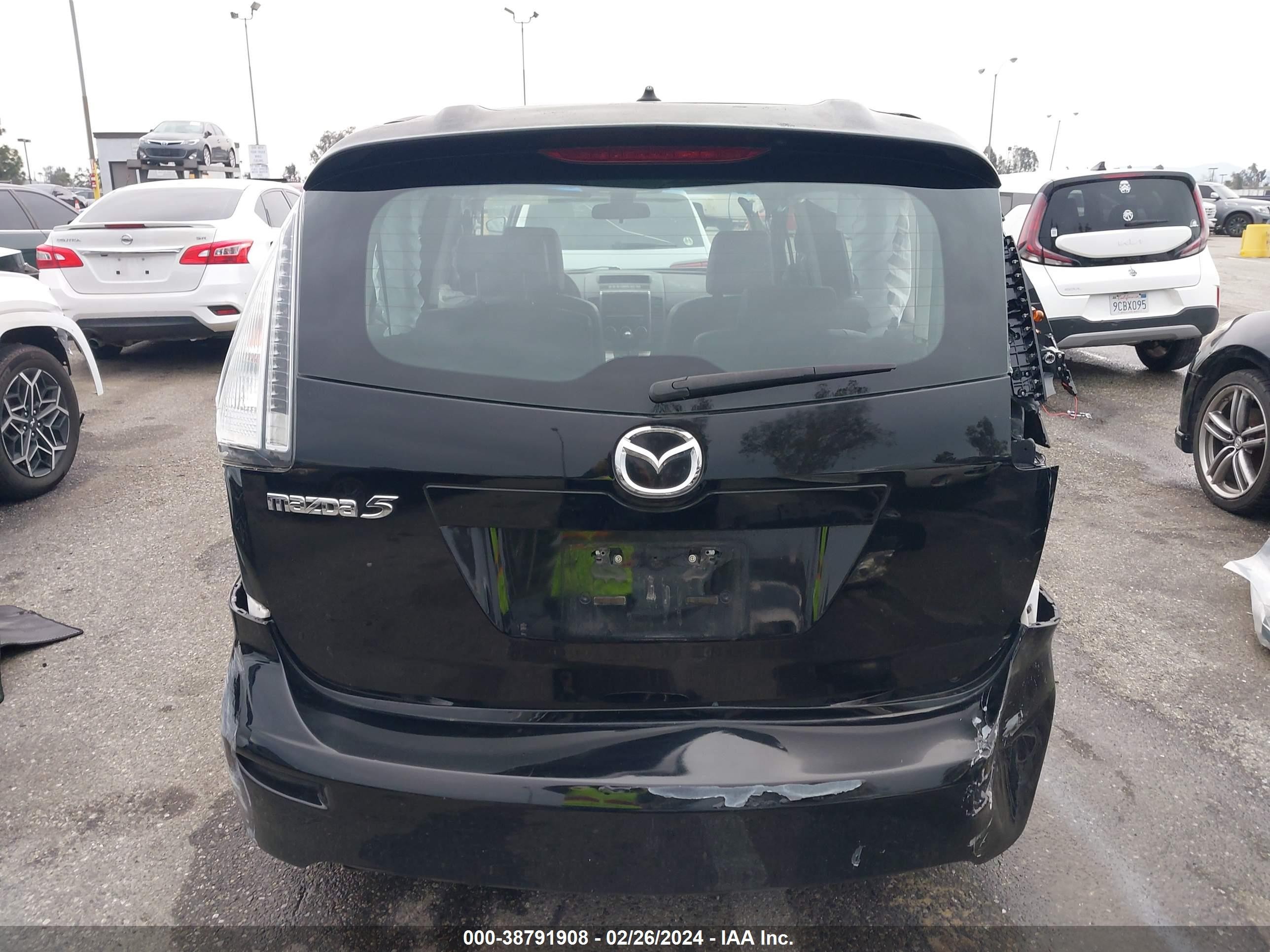 Photo 15 VIN: JM1CR29L680320186 - MAZDA 5 