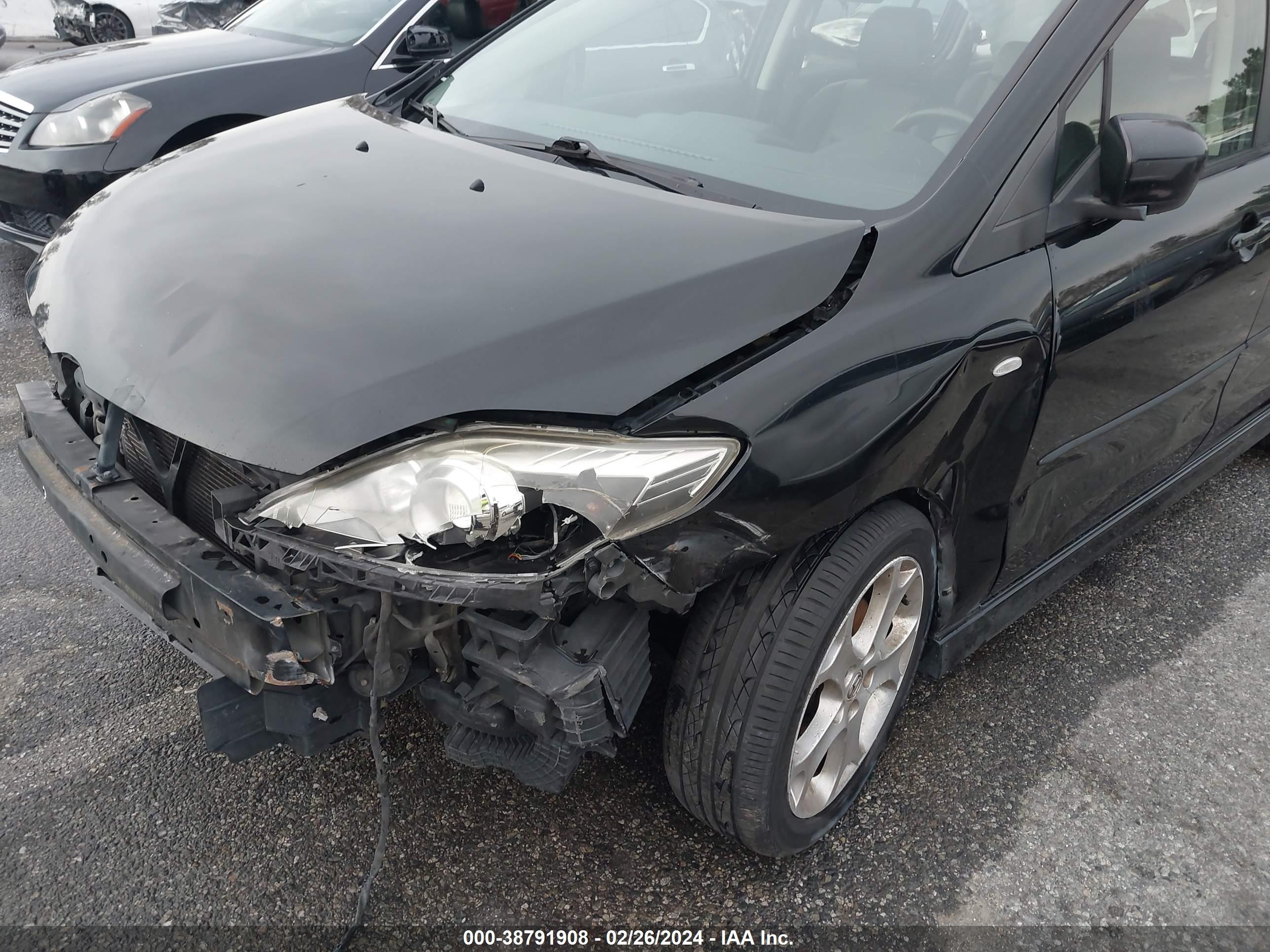 Photo 5 VIN: JM1CR29L680320186 - MAZDA 5 