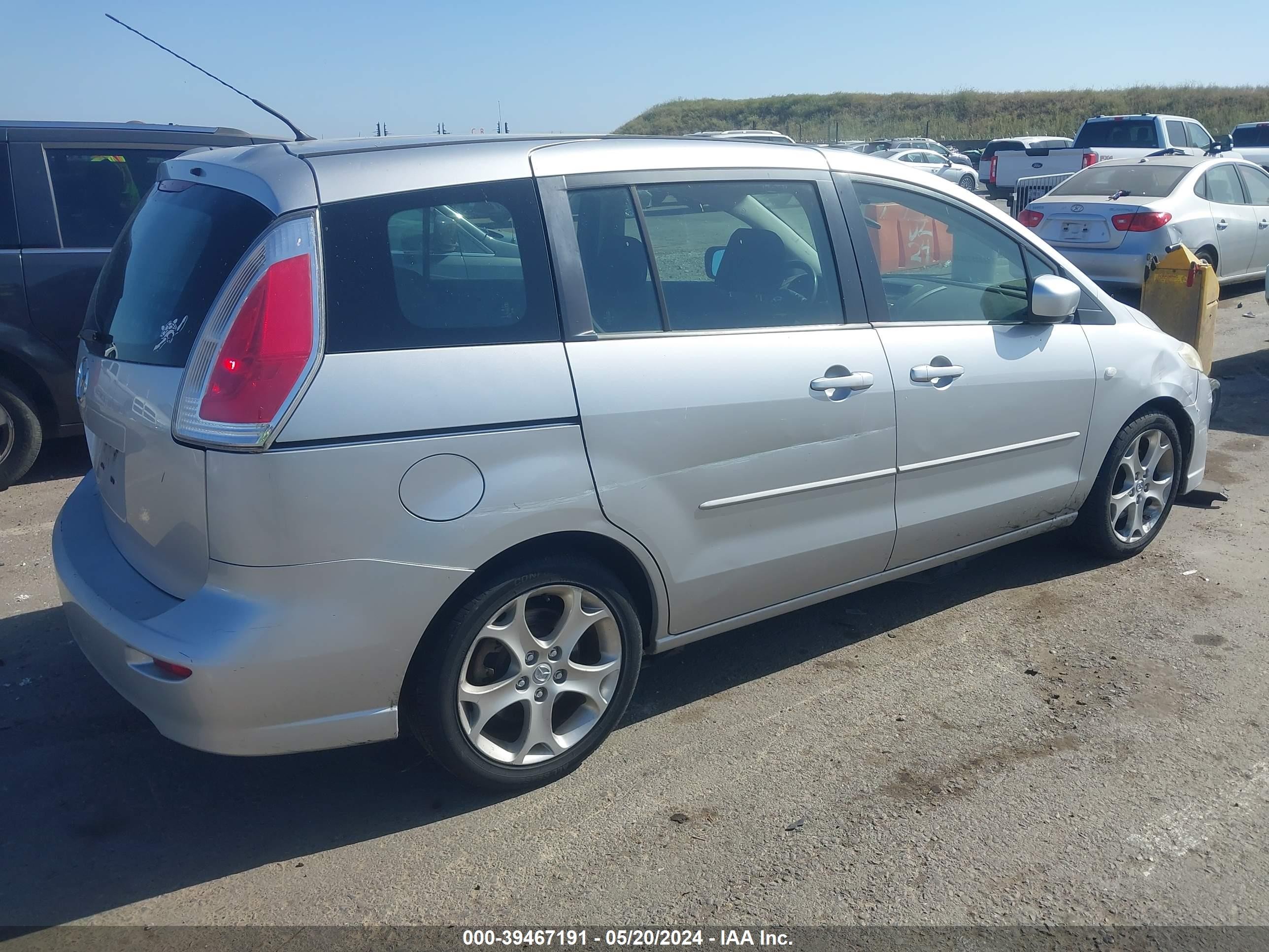 Photo 3 VIN: JM1CR29LX90352706 - MAZDA 5 