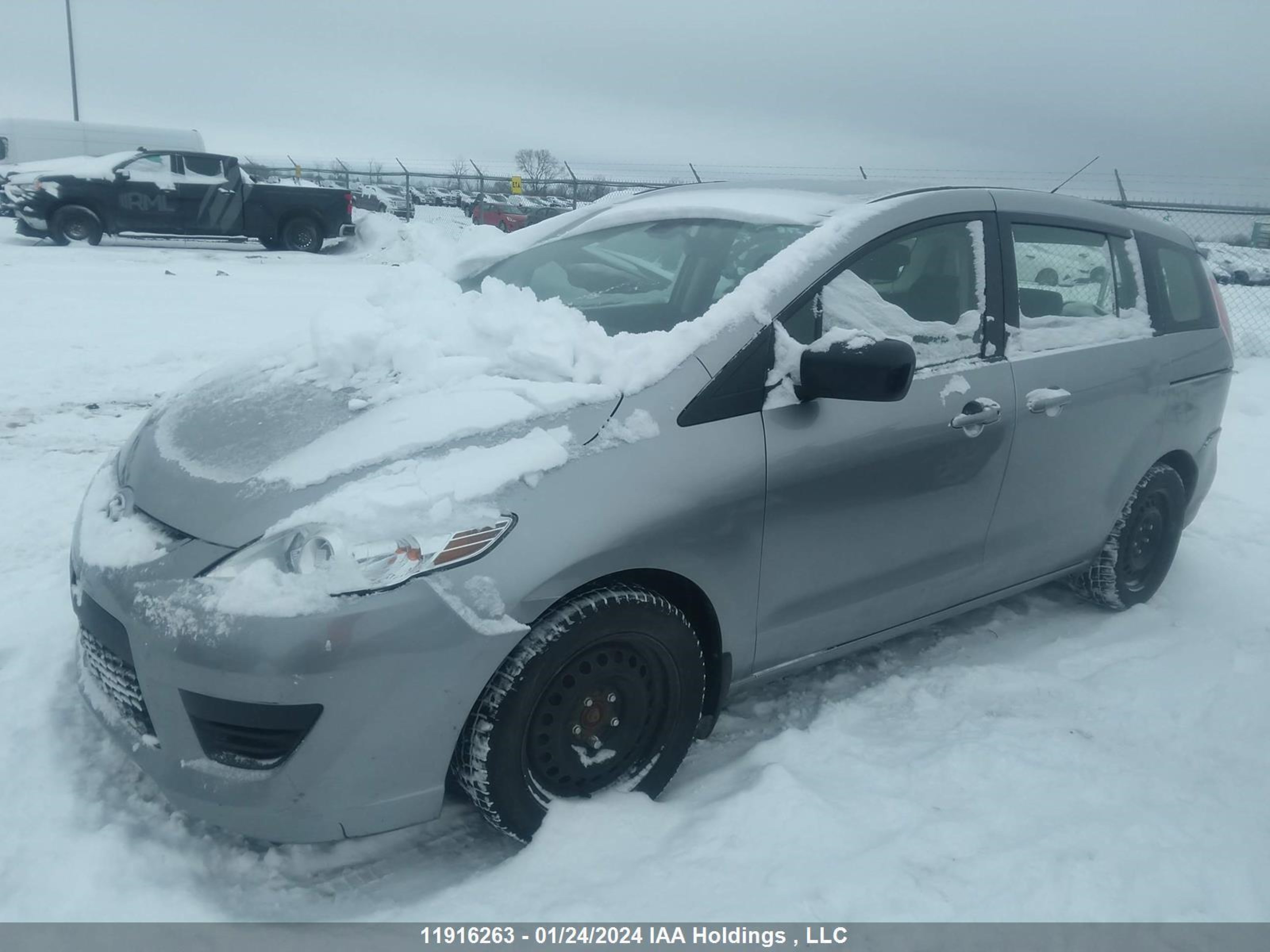 Photo 1 VIN: JM1CR2W36A0377885 - MAZDA 5 