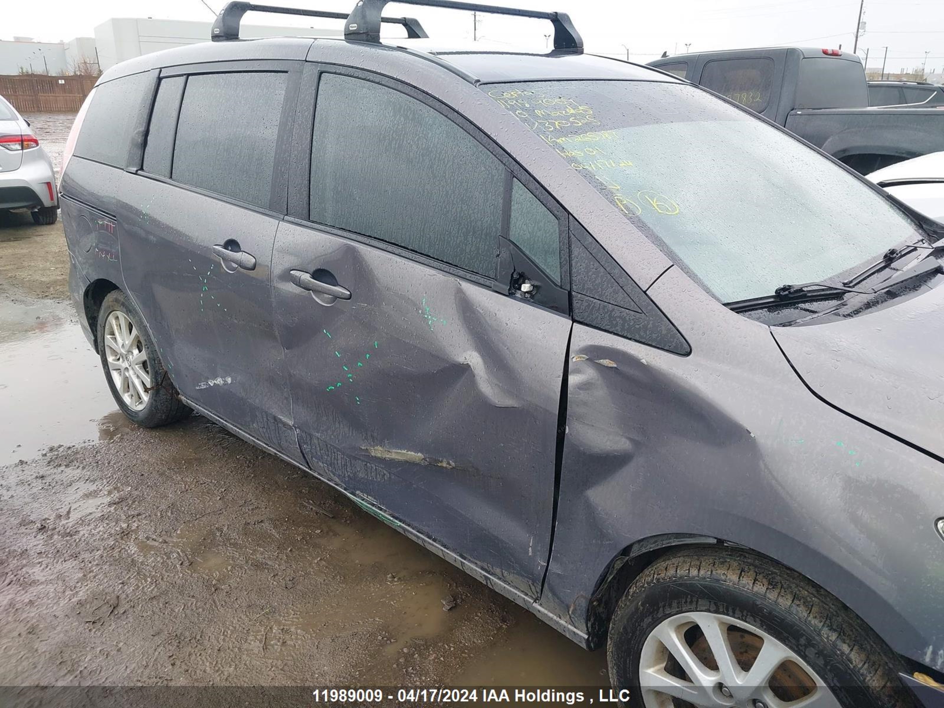 Photo 5 VIN: JM1CR2W37A0370525 - MAZDA 5 