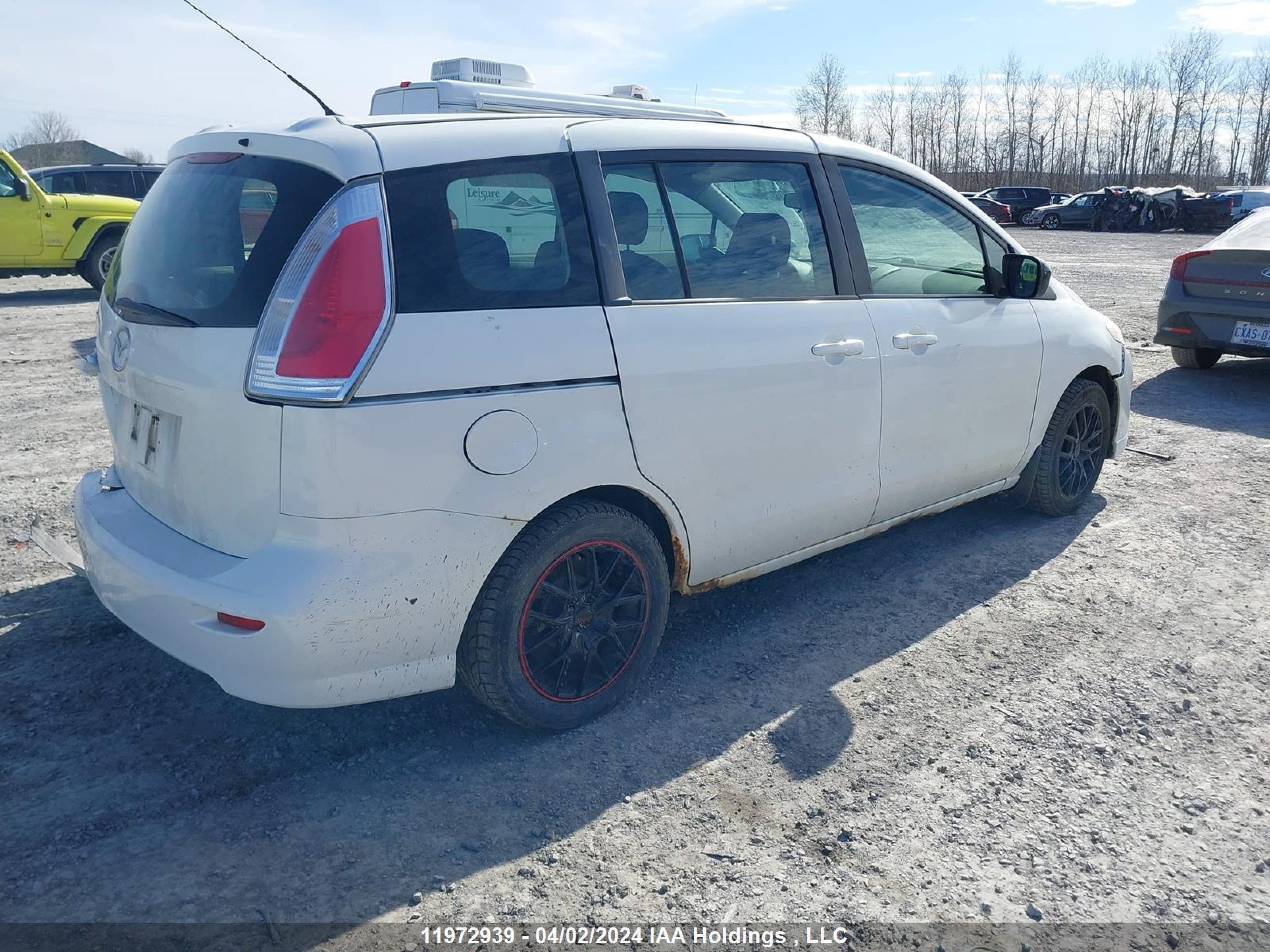 Photo 3 VIN: JM1CR2W38A0374096 - MAZDA 5 