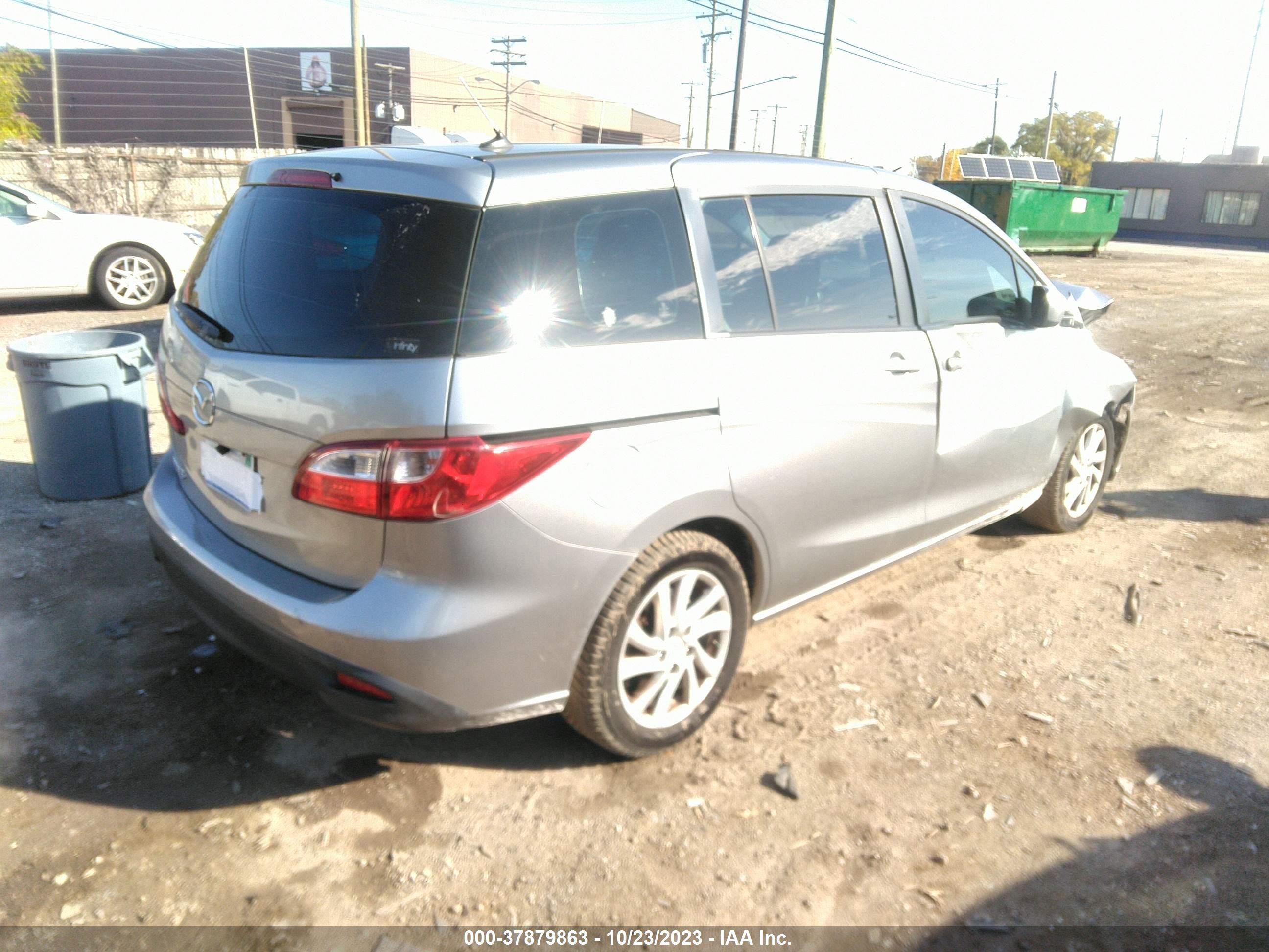 Photo 3 VIN: JM1CW2BL0C0105270 - MAZDA 5 