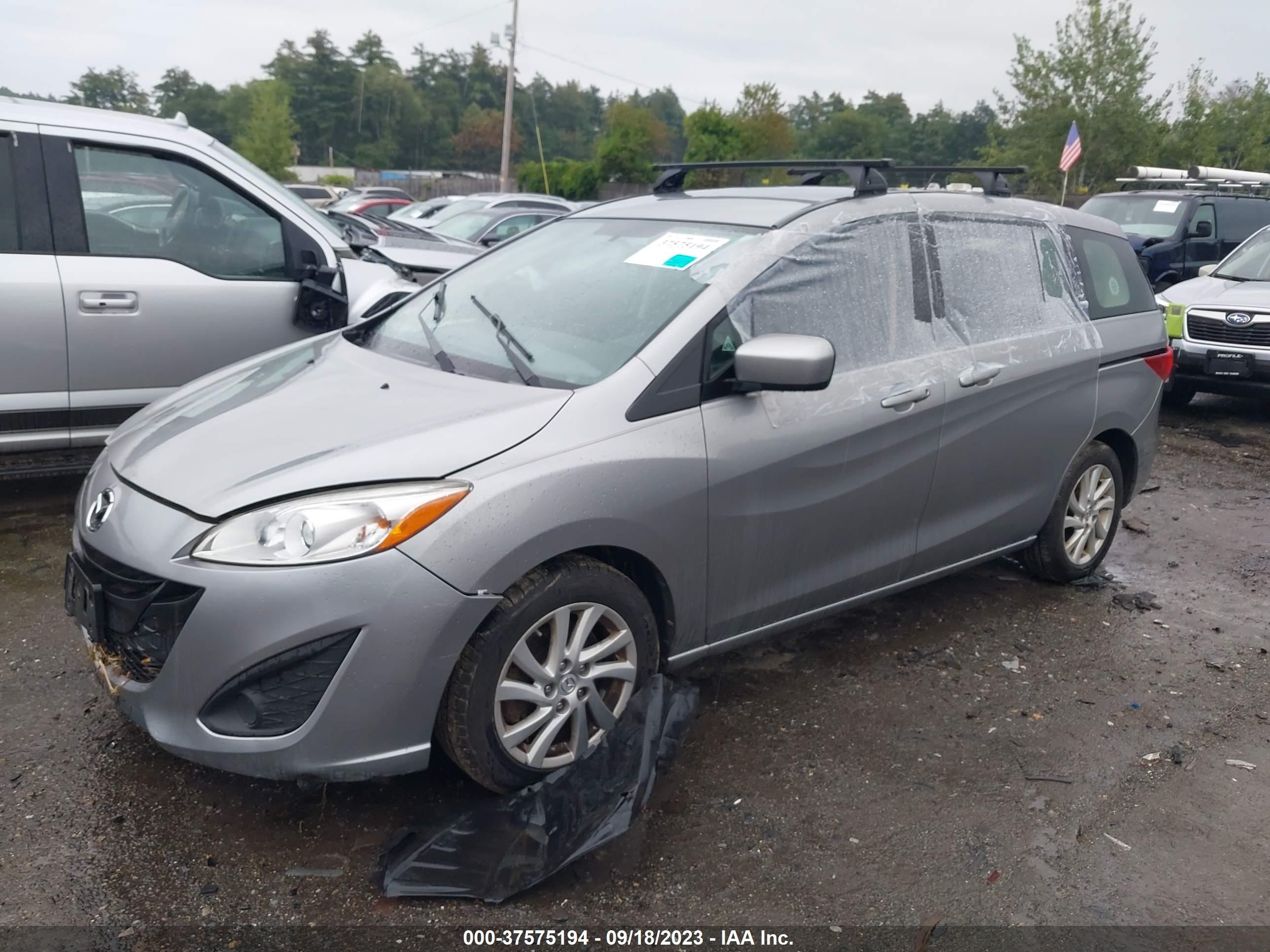 Photo 1 VIN: JM1CW2BL1C0105276 - MAZDA 5 