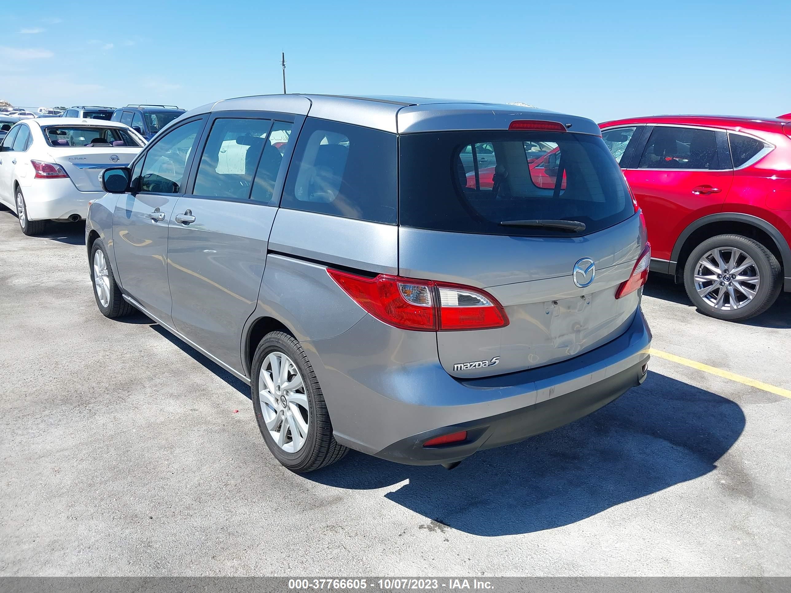 Photo 2 VIN: JM1CW2BL3F0189749 - MAZDA 5 