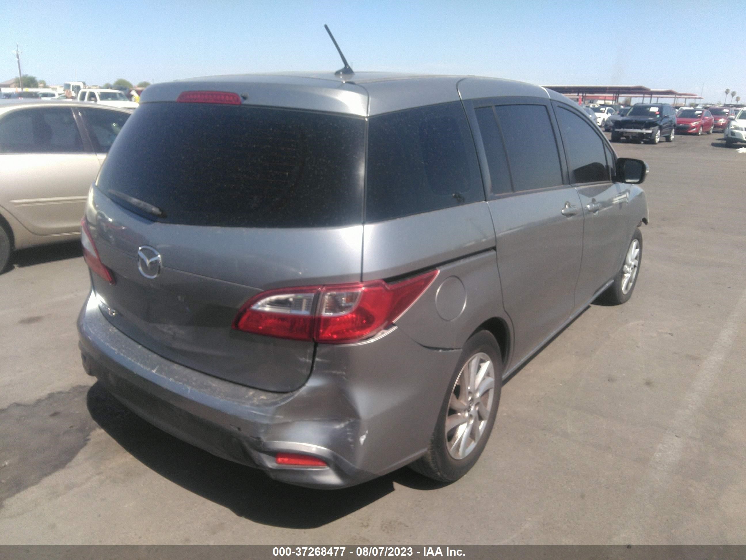 Photo 3 VIN: JM1CW2BL5F0180339 - MAZDA 5 