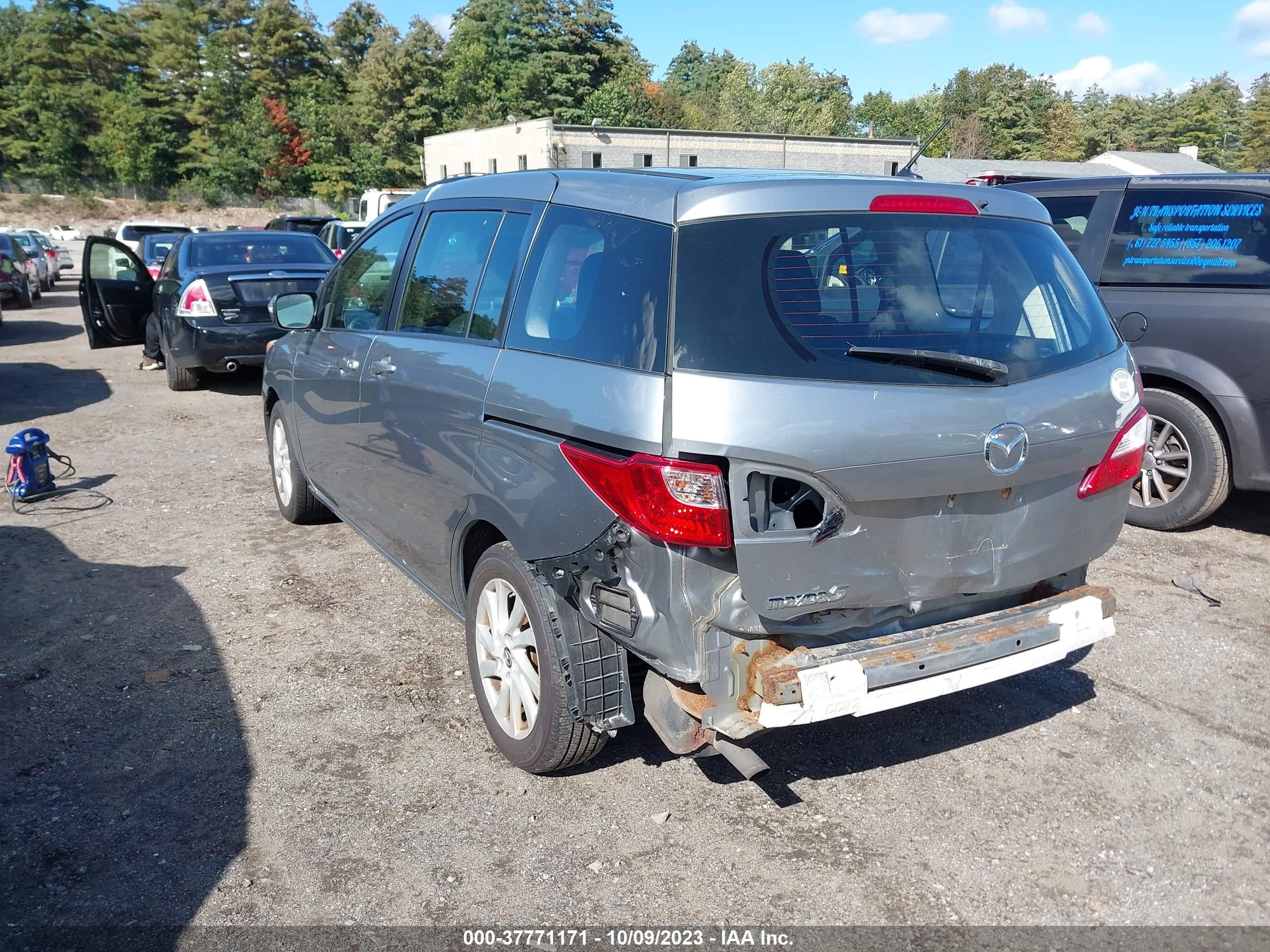 Photo 2 VIN: JM1CW2BL6E0164844 - MAZDA 5 