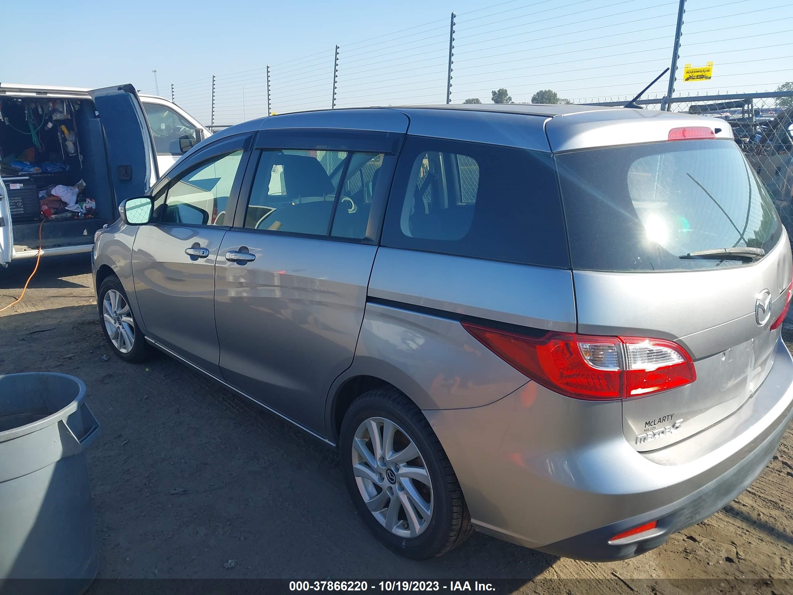 Photo 13 VIN: JM1CW2BL6F0181239 - MAZDA 5 