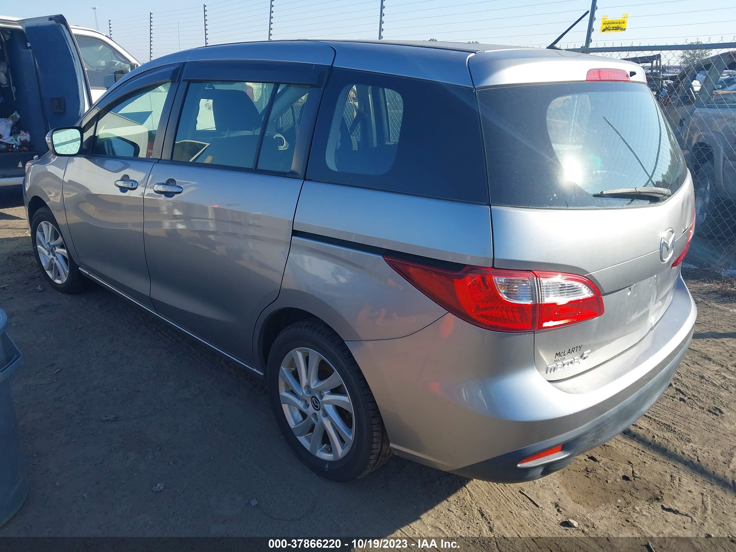 Photo 2 VIN: JM1CW2BL6F0181239 - MAZDA 5 