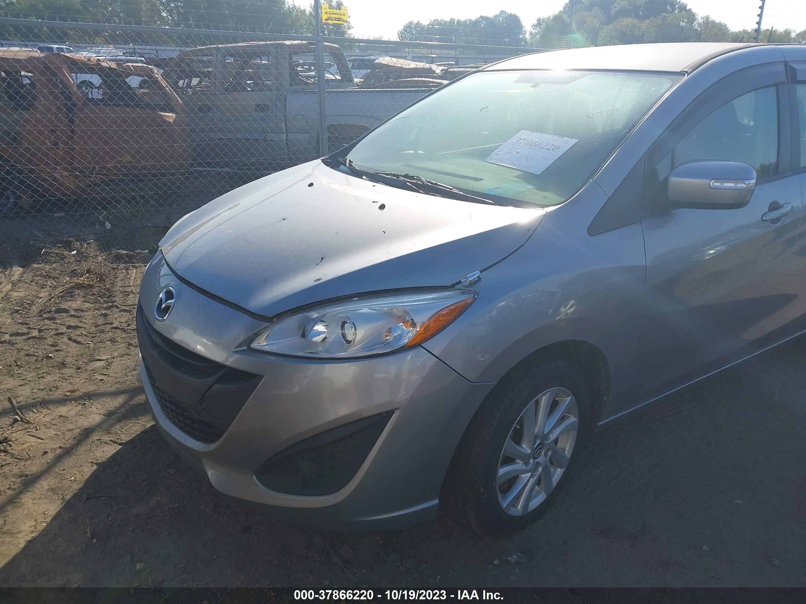 Photo 5 VIN: JM1CW2BL6F0181239 - MAZDA 5 