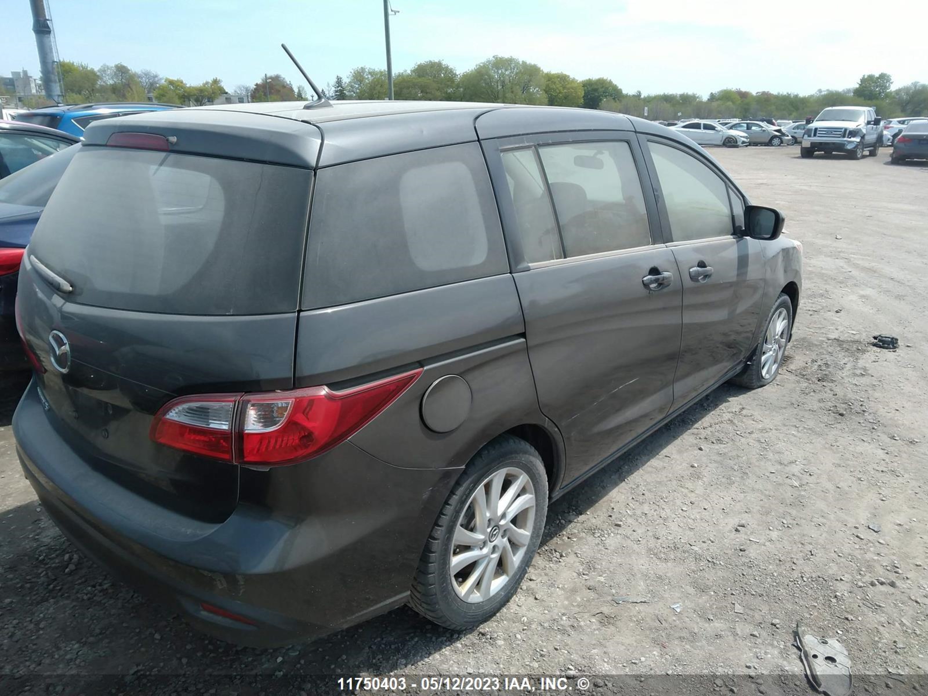 Photo 3 VIN: JM1CW2CL5E0174506 - MAZDA 5 