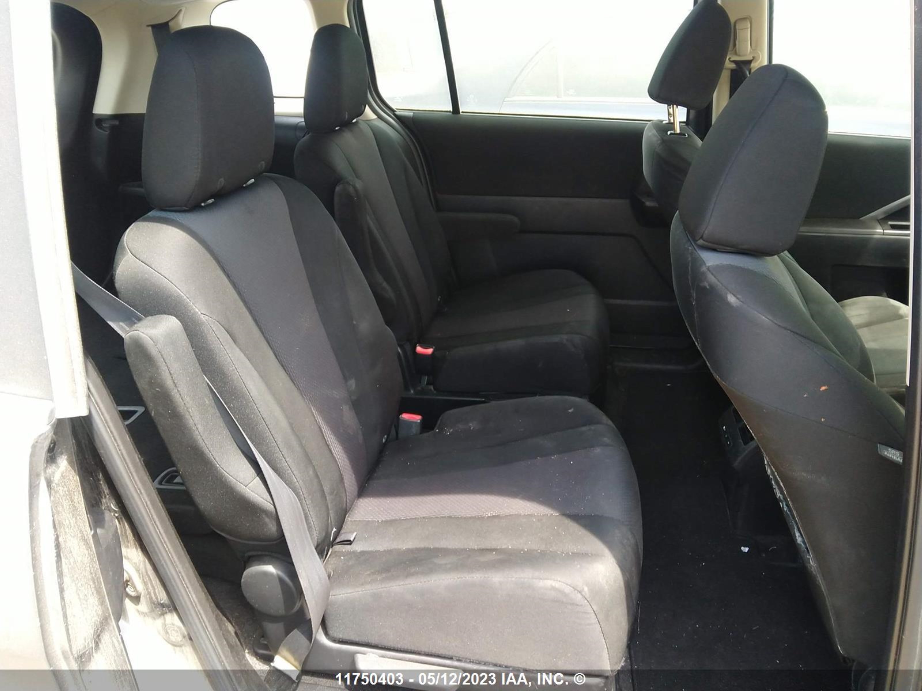 Photo 7 VIN: JM1CW2CL5E0174506 - MAZDA 5 