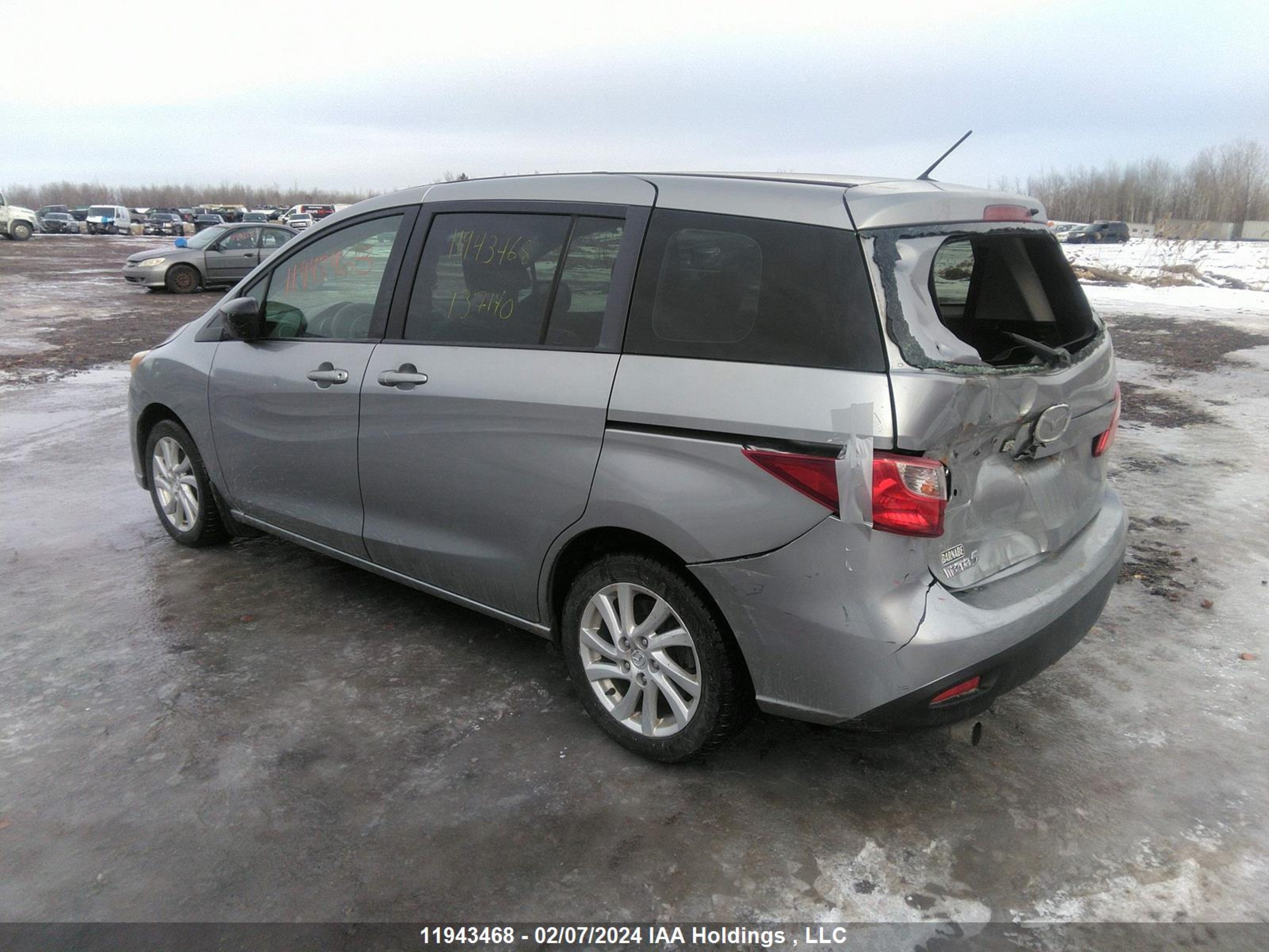 Photo 2 VIN: JM1CW2CL6C0137140 - MAZDA 5 