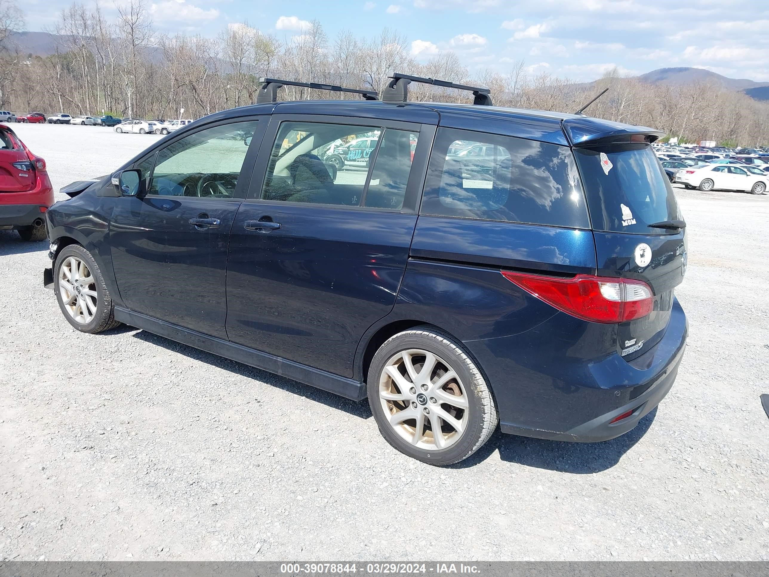 Photo 2 VIN: JM1CW2CL6F0189601 - MAZDA MAZDA5 