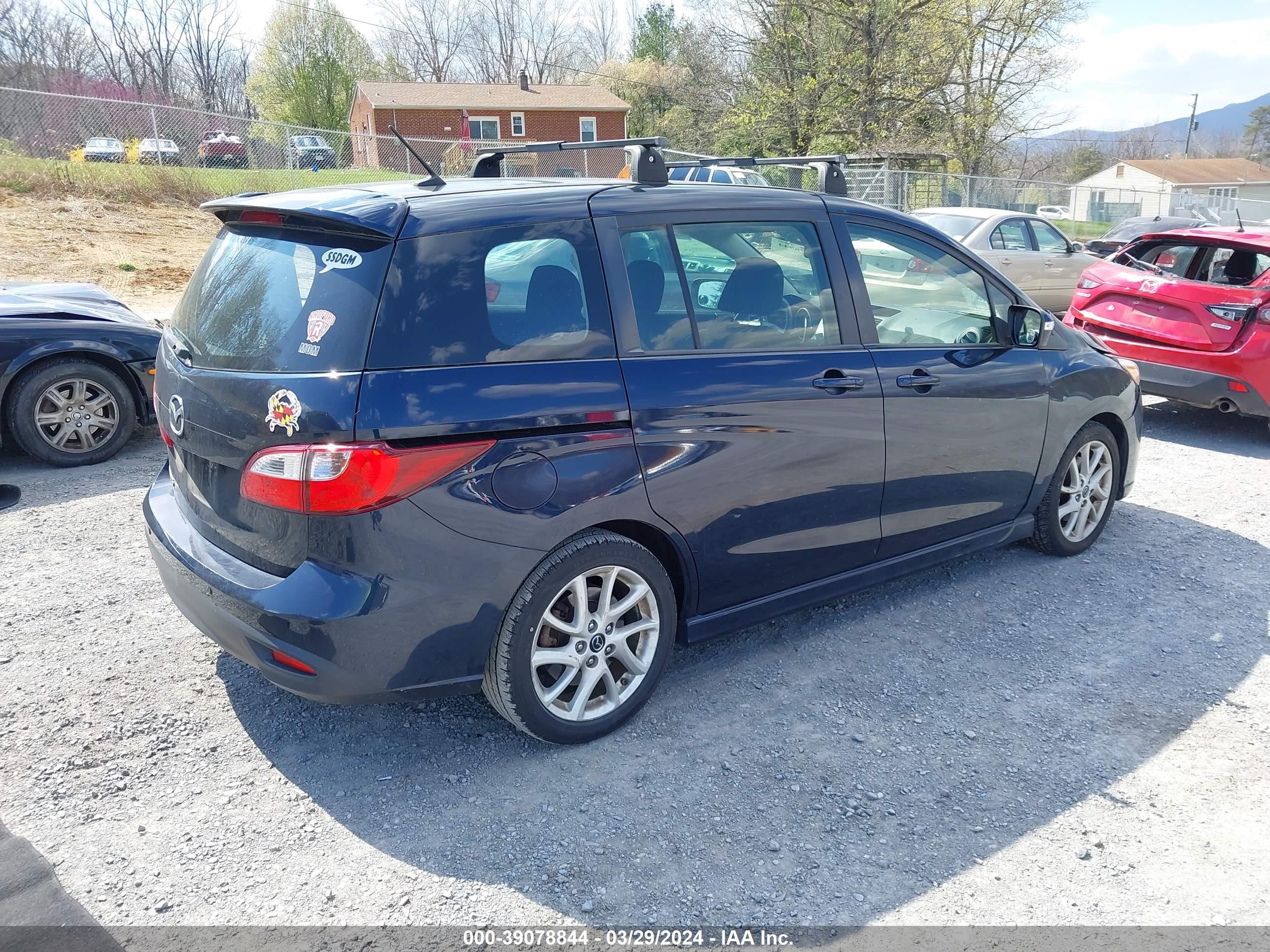 Photo 3 VIN: JM1CW2CL6F0189601 - MAZDA MAZDA5 