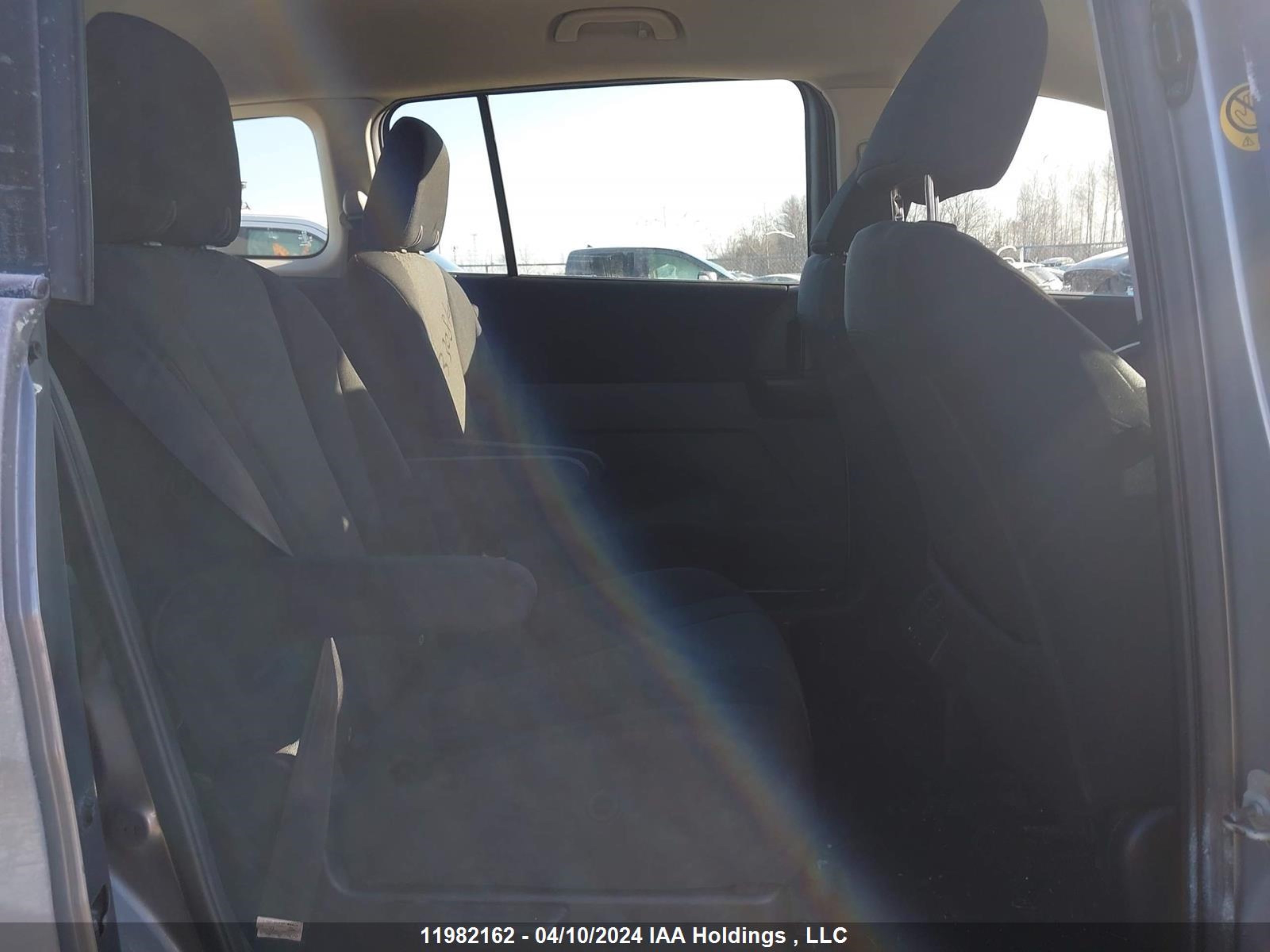 Photo 7 VIN: JM1CW2CL8C0102843 - MAZDA 5 