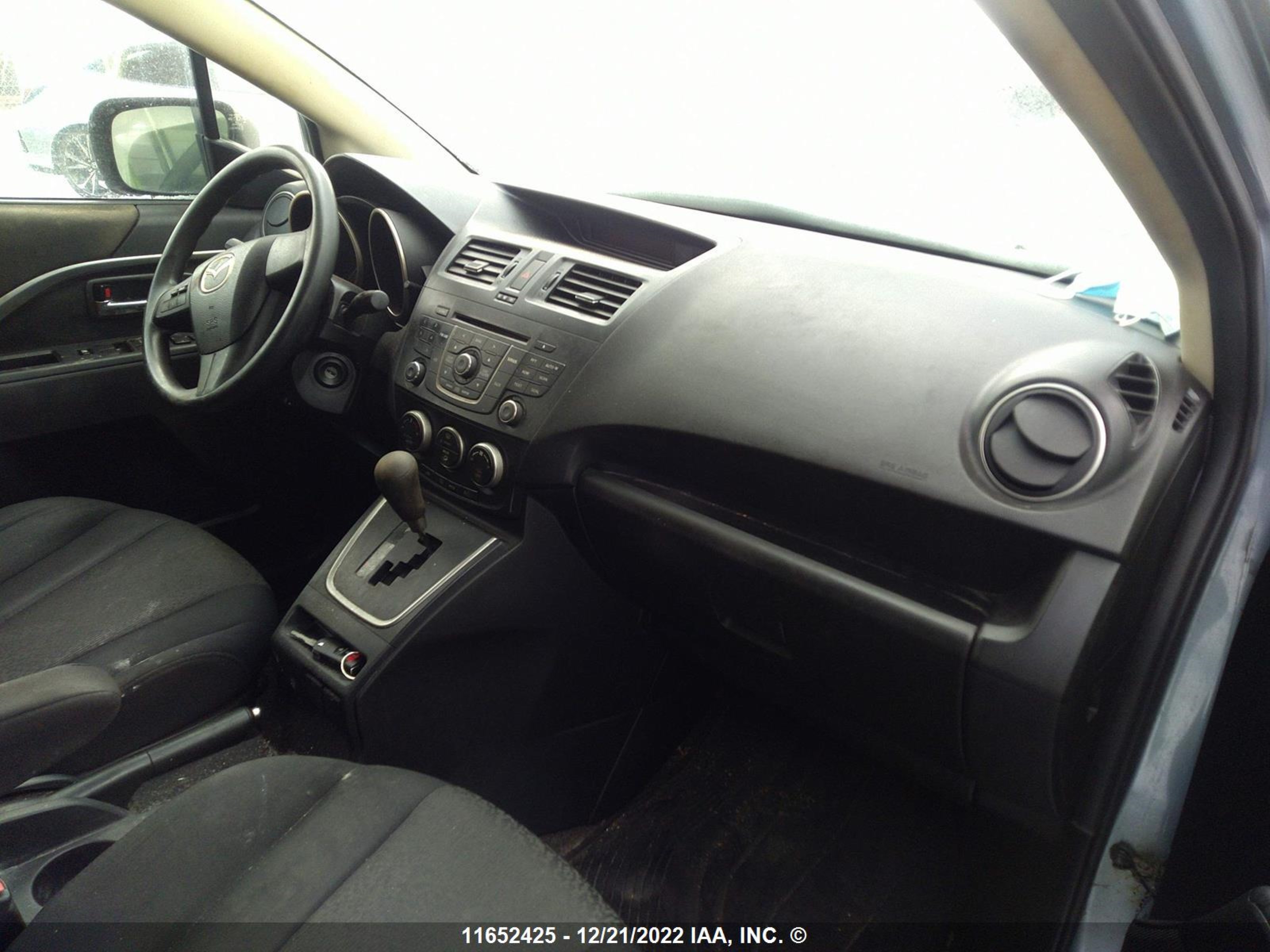 Photo 4 VIN: JM1CW2CLXC0122544 - MAZDA 5 