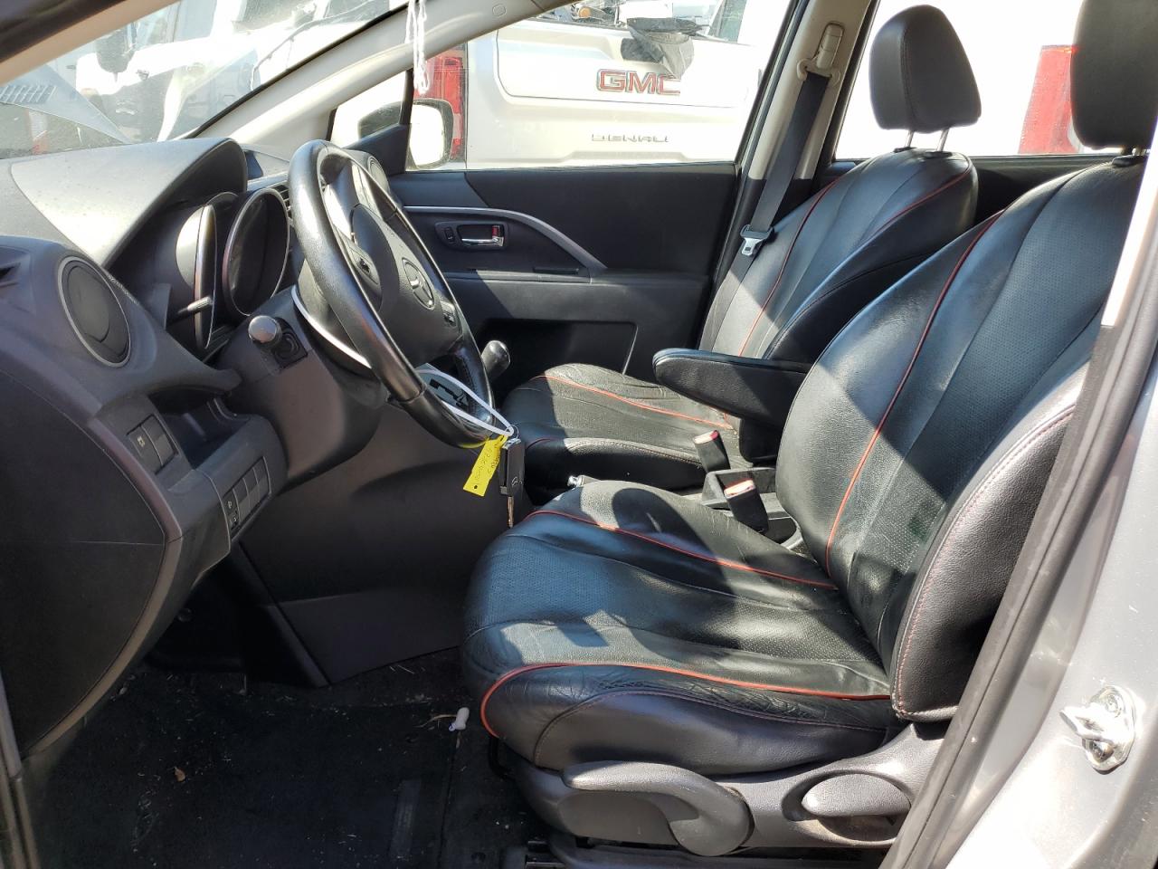 Photo 6 VIN: JM1CW2DL0C0126181 - MAZDA 5 