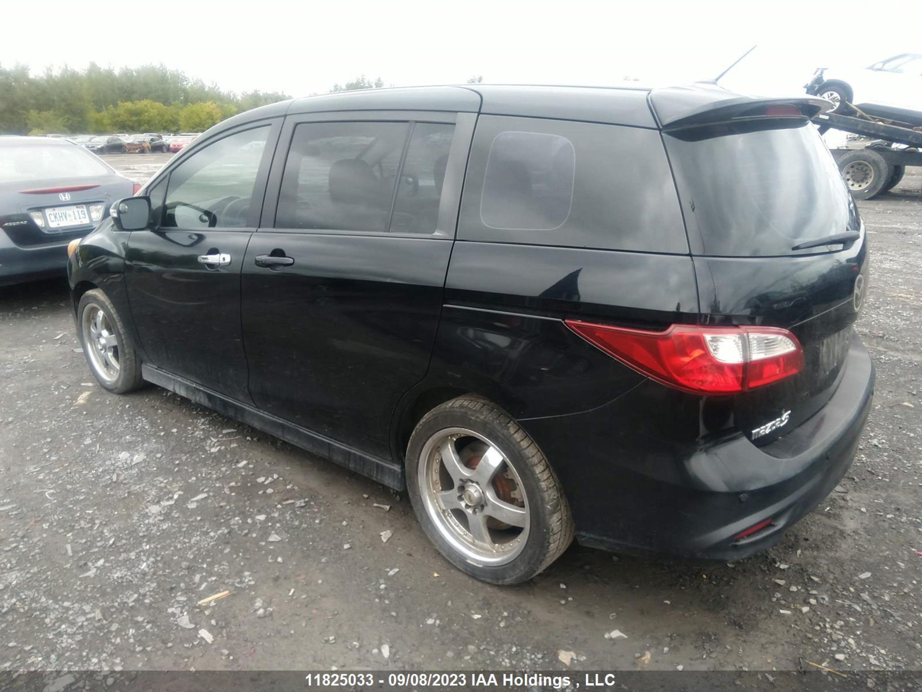 Photo 2 VIN: JM1CW2DL2F0181106 - MAZDA 5 