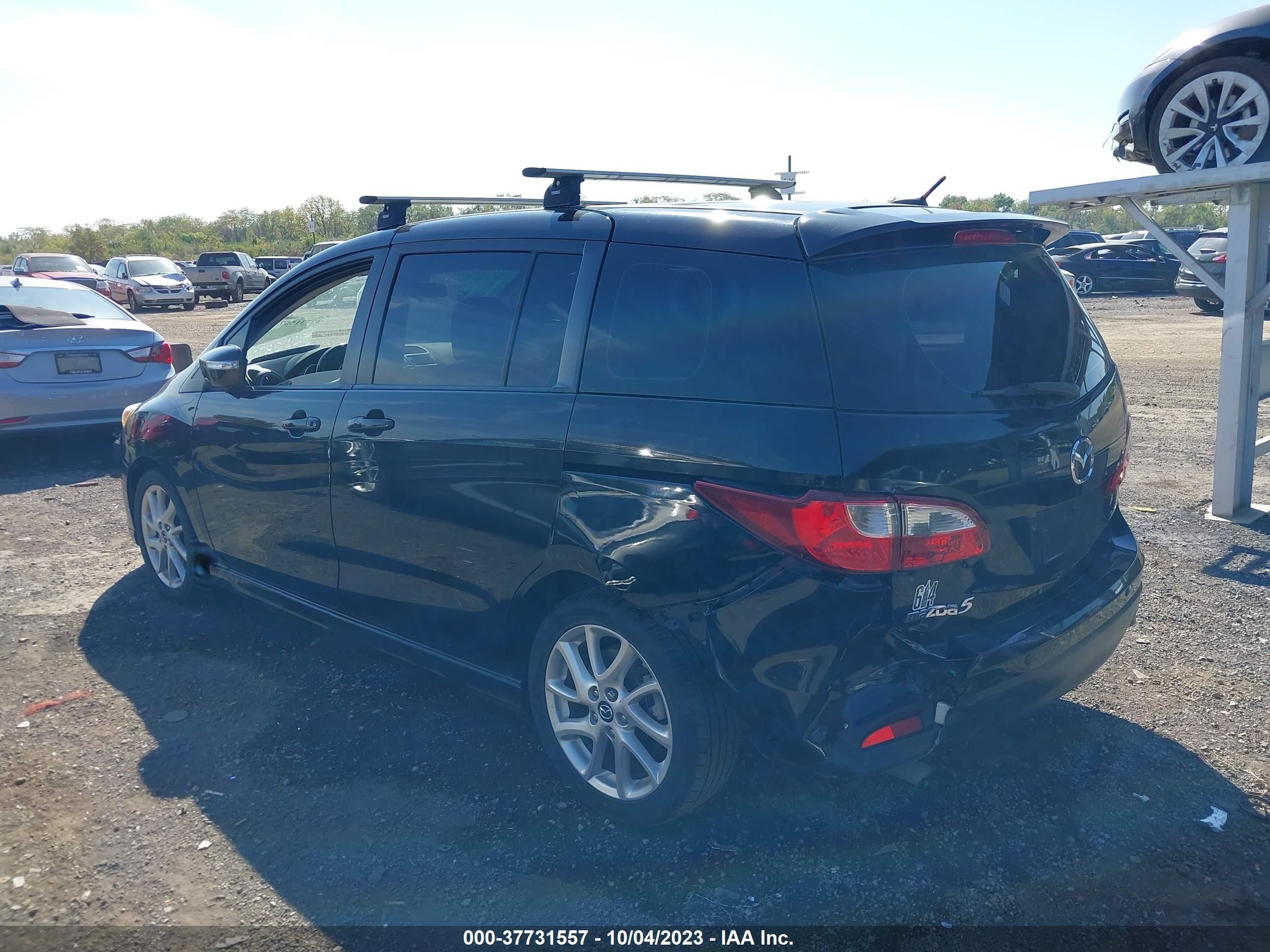 Photo 2 VIN: JM1CW2DL6D0160577 - MAZDA 5 