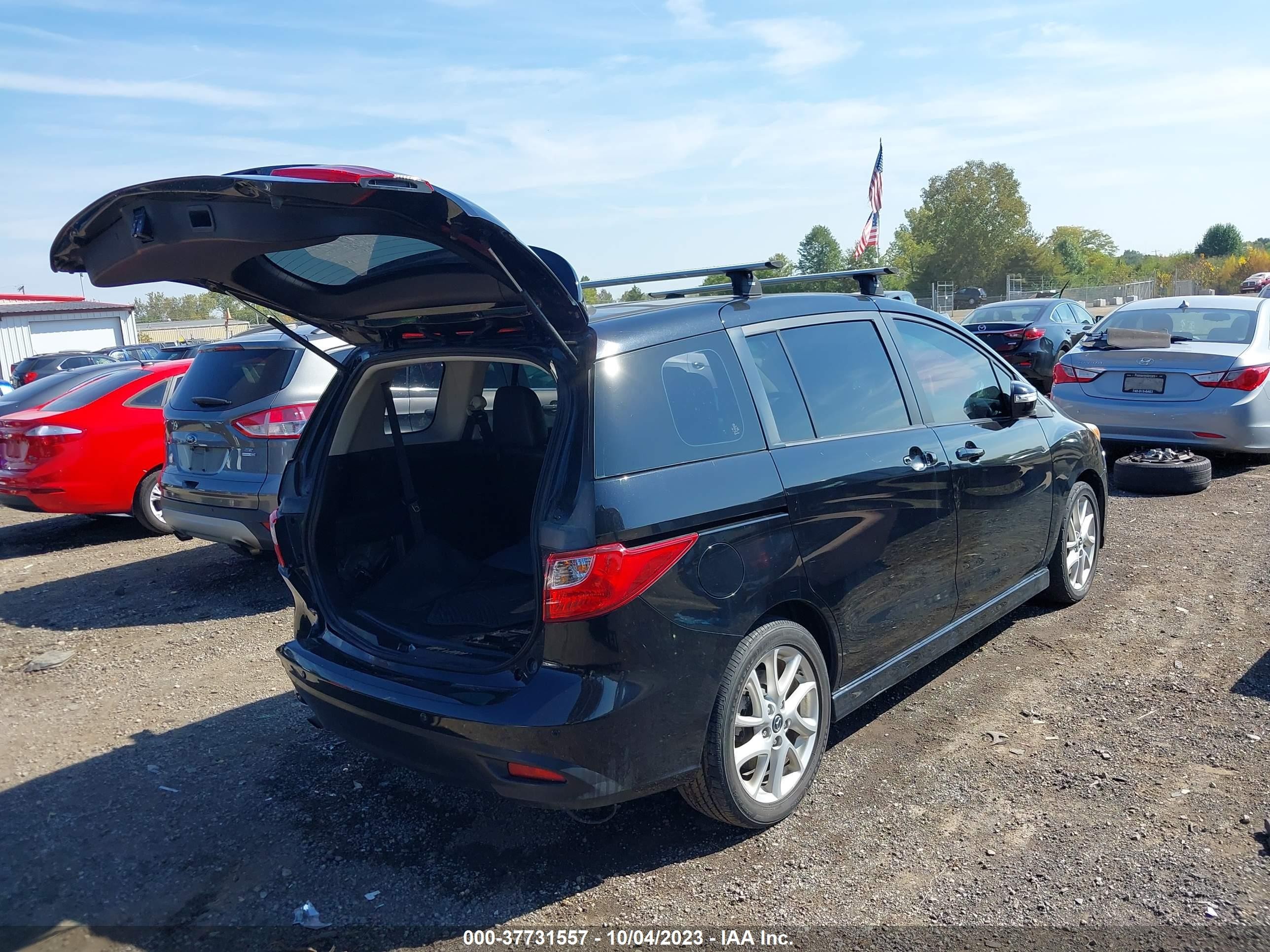 Photo 3 VIN: JM1CW2DL6D0160577 - MAZDA 5 