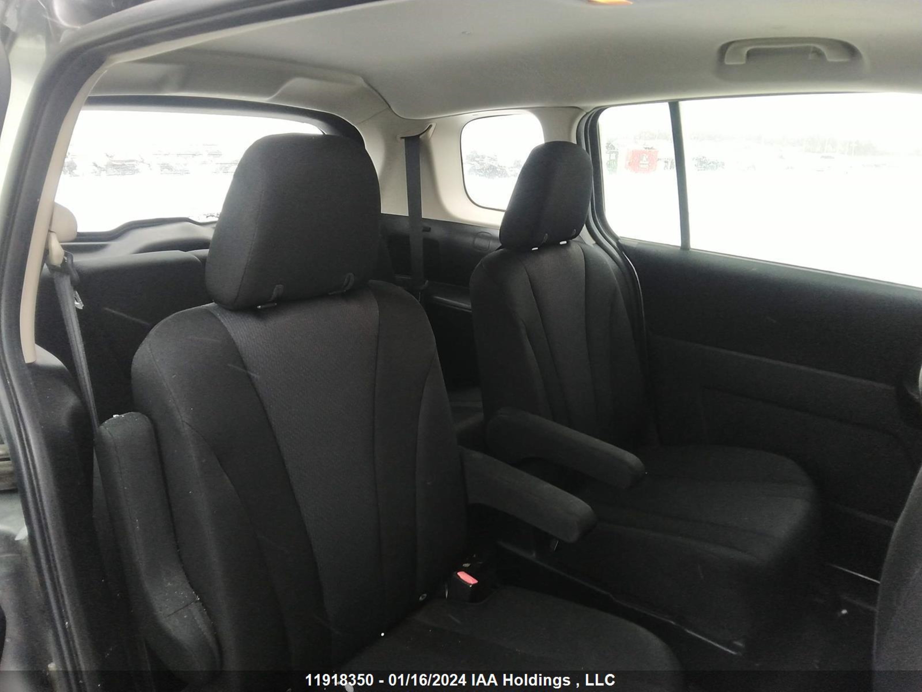 Photo 7 VIN: JM1CW2DL7E0165269 - MAZDA 5 