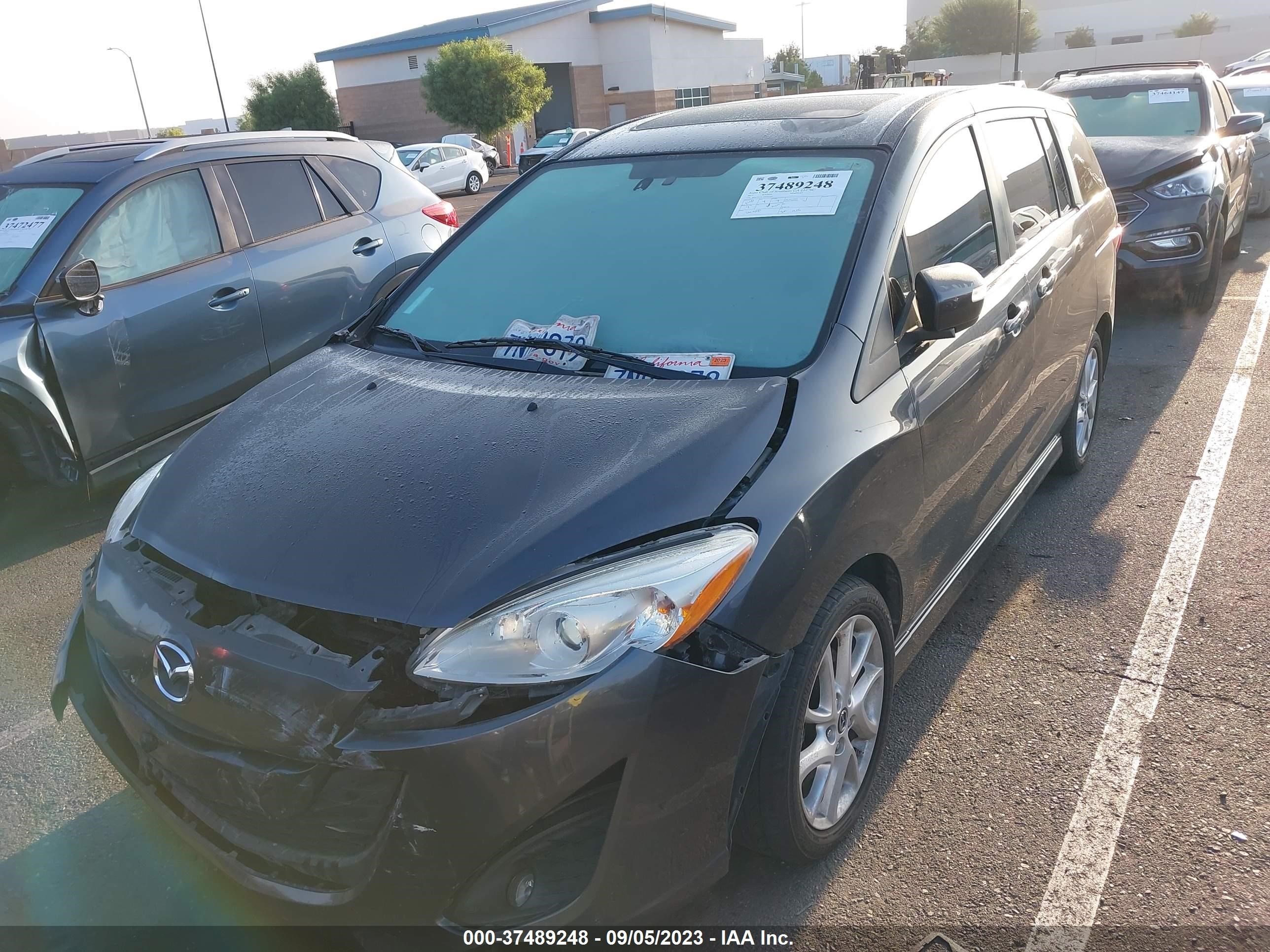 Photo 1 VIN: JM1CW2DL9F0182589 - MAZDA 5 