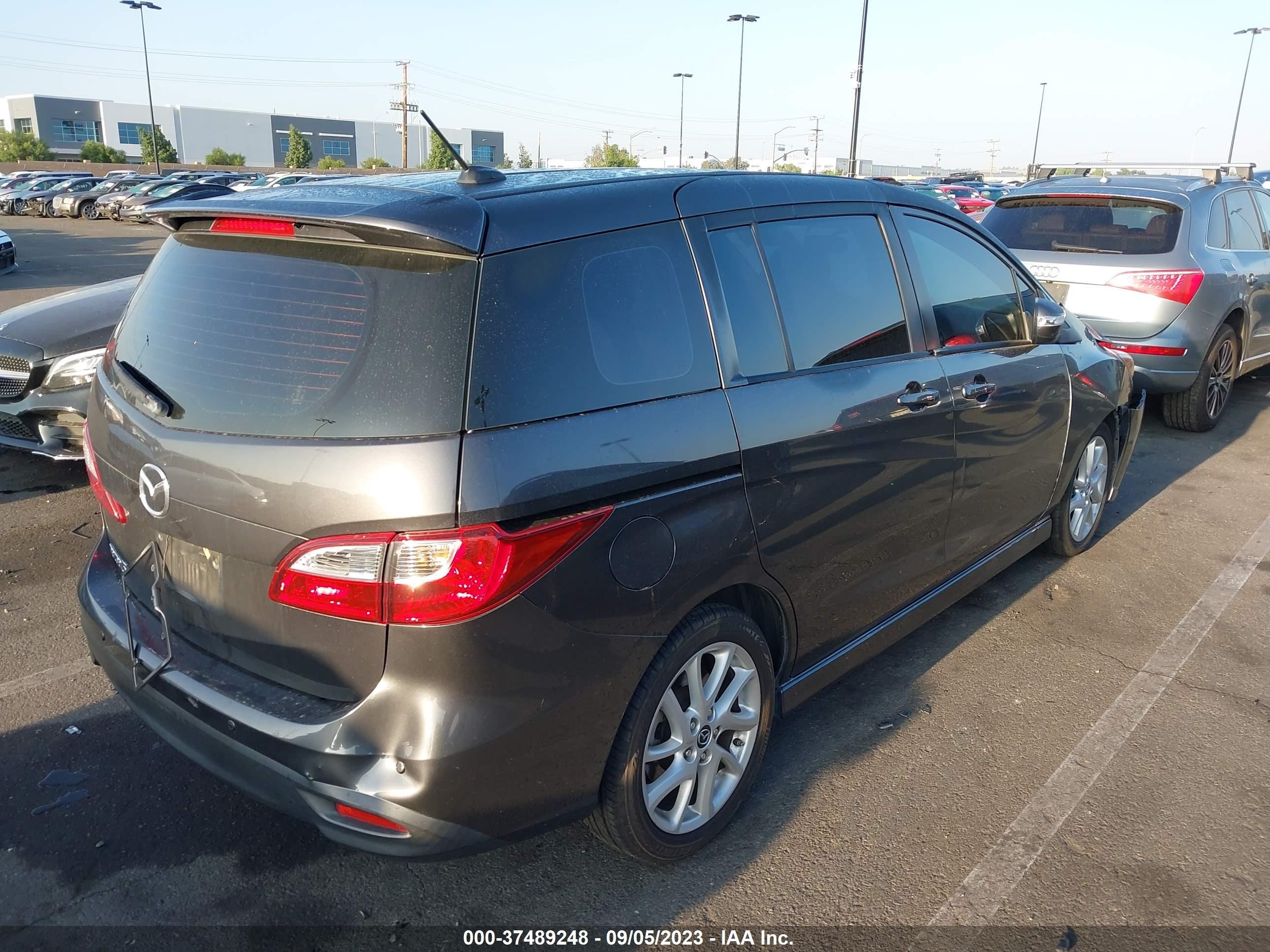 Photo 3 VIN: JM1CW2DL9F0182589 - MAZDA 5 