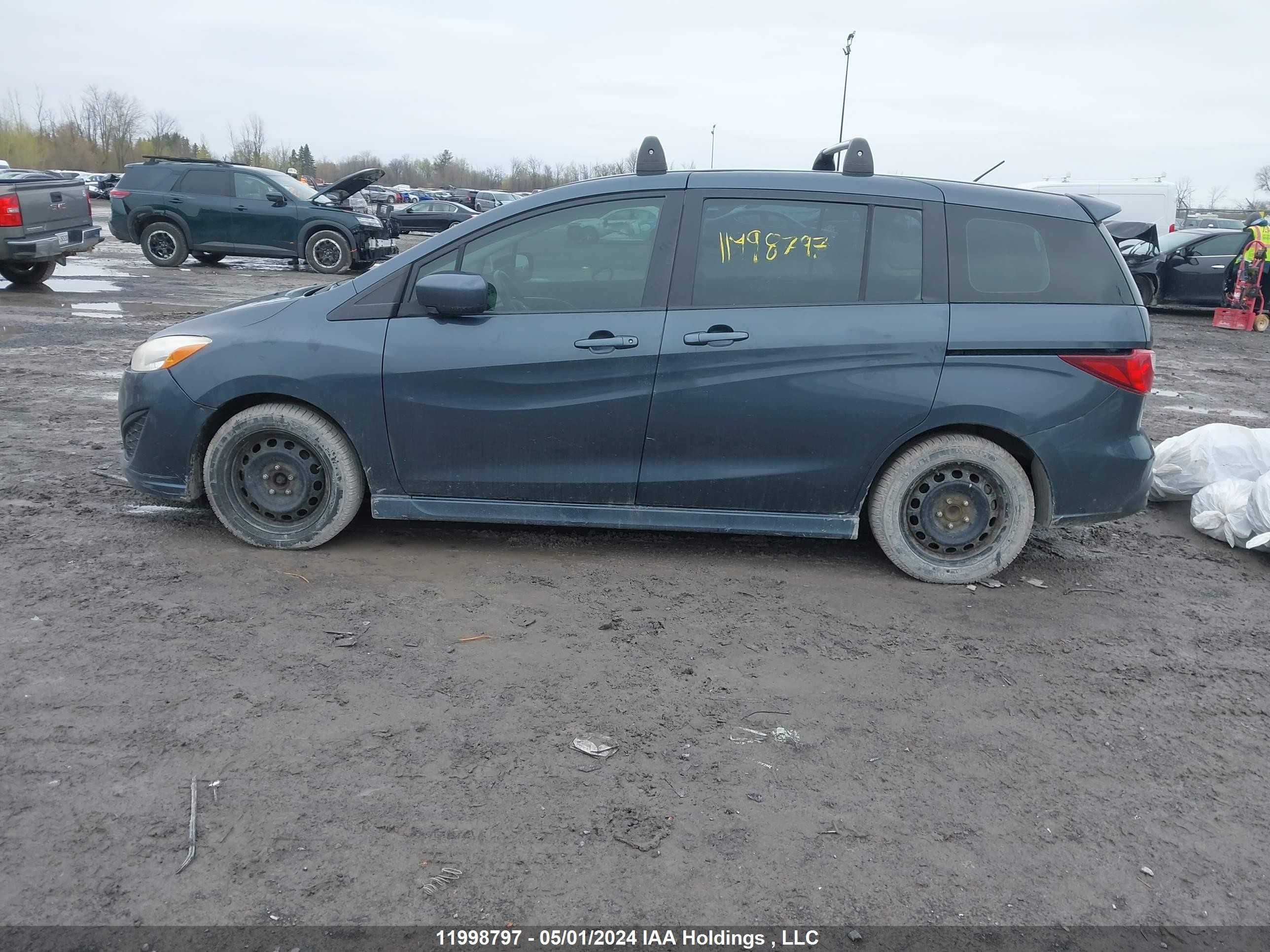 Photo 14 VIN: JM1CW2DLXC0109145 - MAZDA 5 