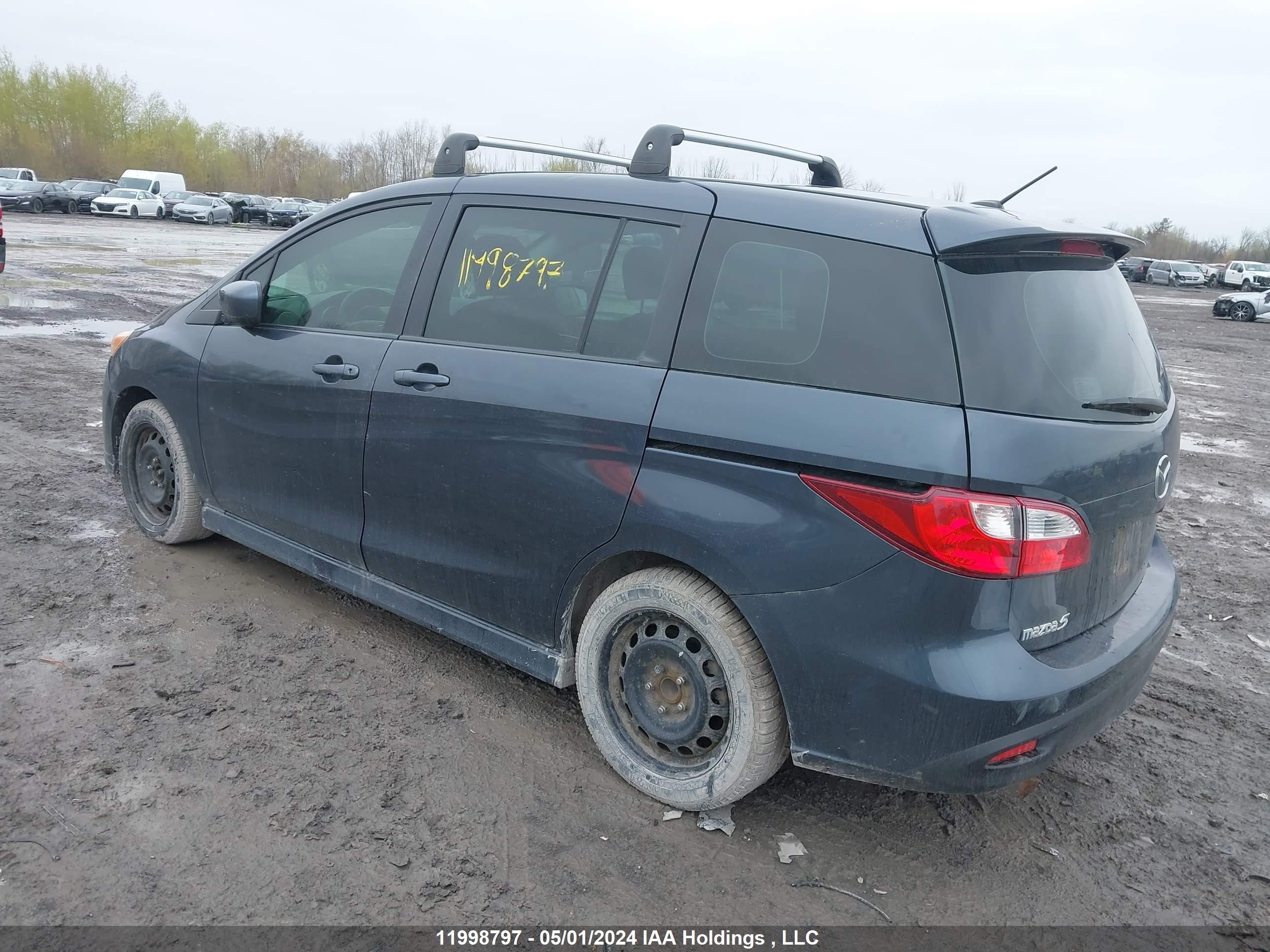 Photo 2 VIN: JM1CW2DLXC0109145 - MAZDA 5 