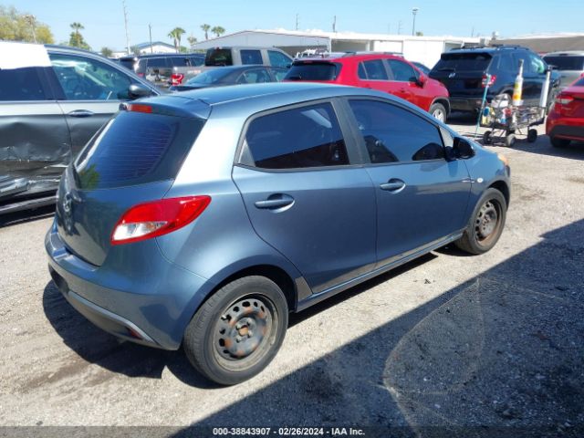 Photo 3 VIN: JM1DE1KY0E0174556 - MAZDA MAZDA2 