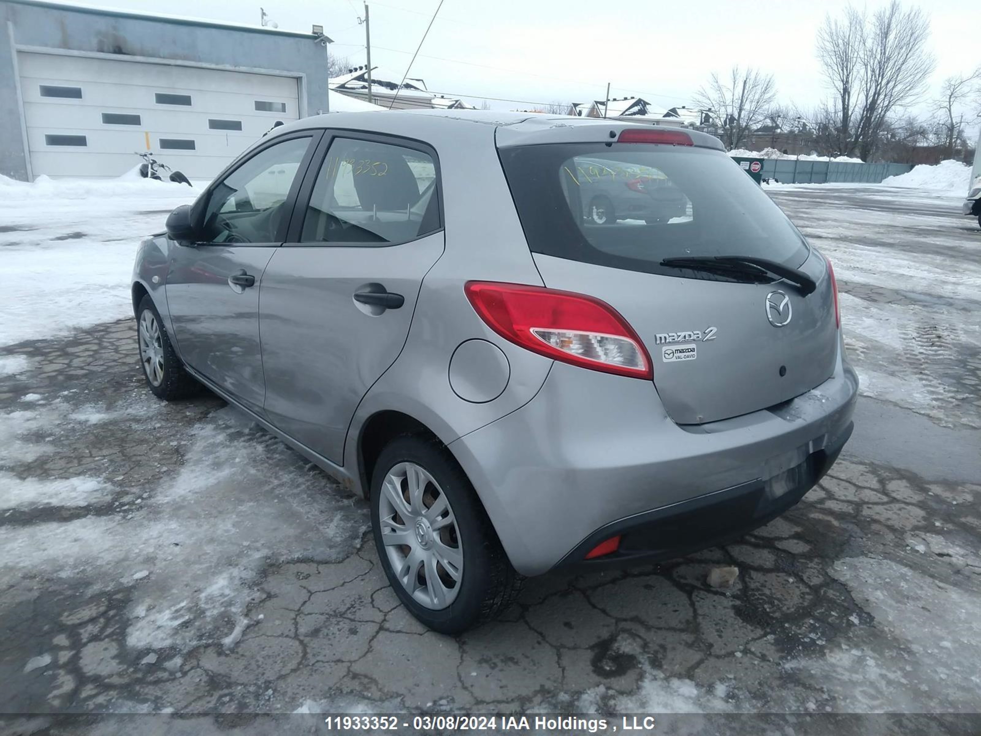 Photo 2 VIN: JM1DE1KY1C0132278 - MAZDA 2 