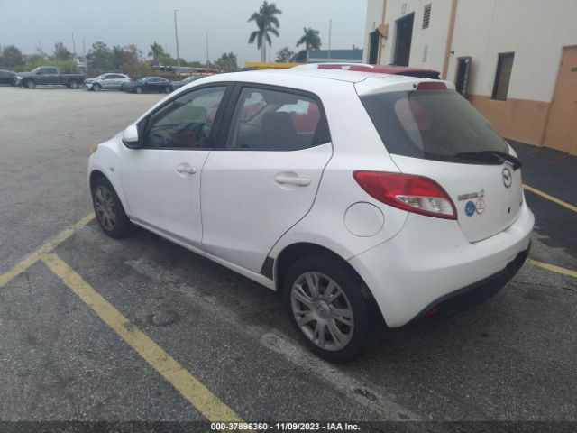 Photo 2 VIN: JM1DE1KY1D0157389 - MAZDA MAZDA2 