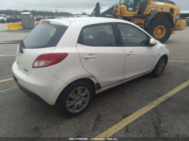 Photo 3 VIN: JM1DE1KY1D0157389 - MAZDA MAZDA2 