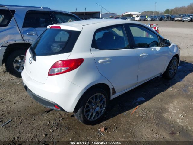 Photo 3 VIN: JM1DE1KY5D0159713 - MAZDA MAZDA2 